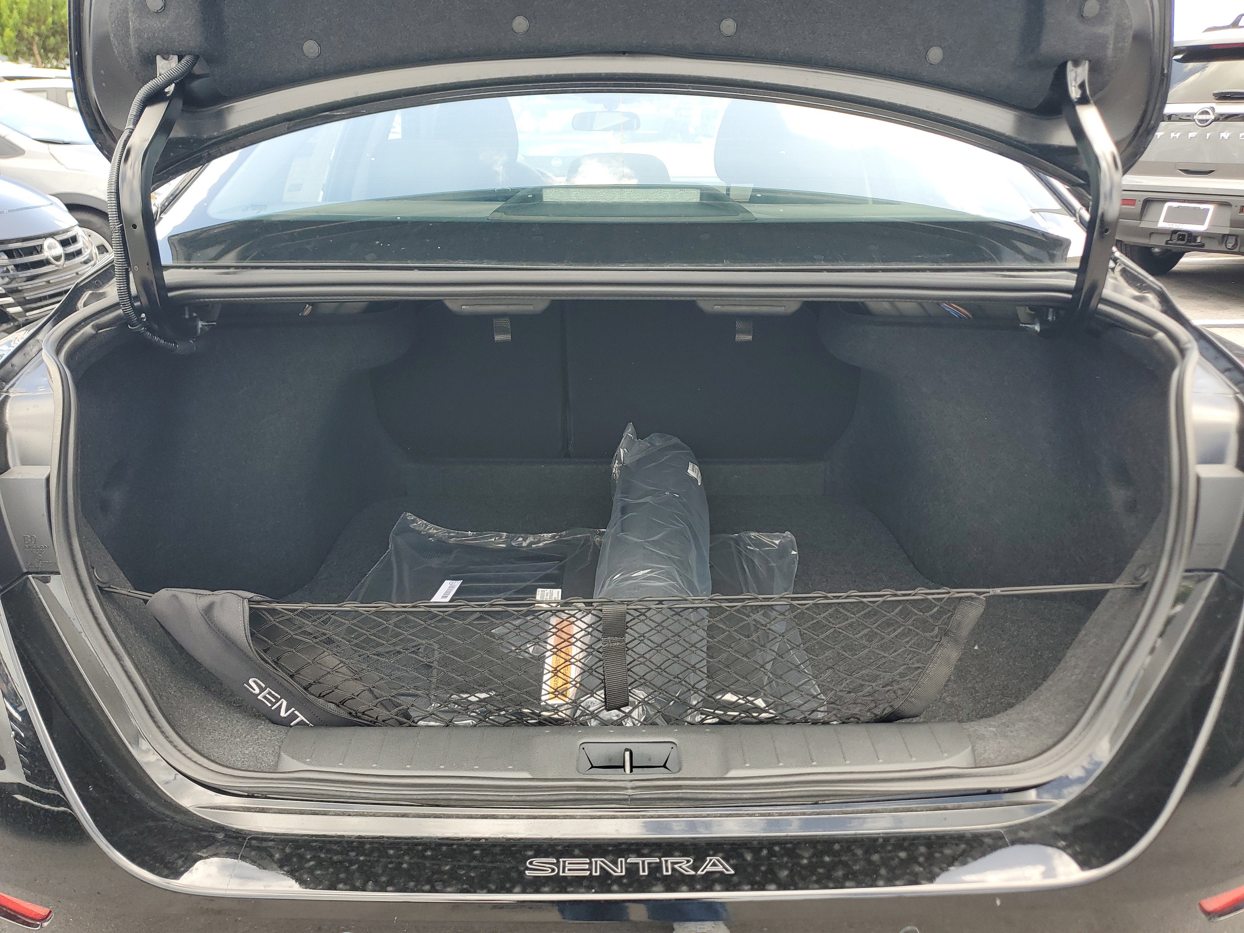 2025 Nissan Sentra SR Midnight Edition