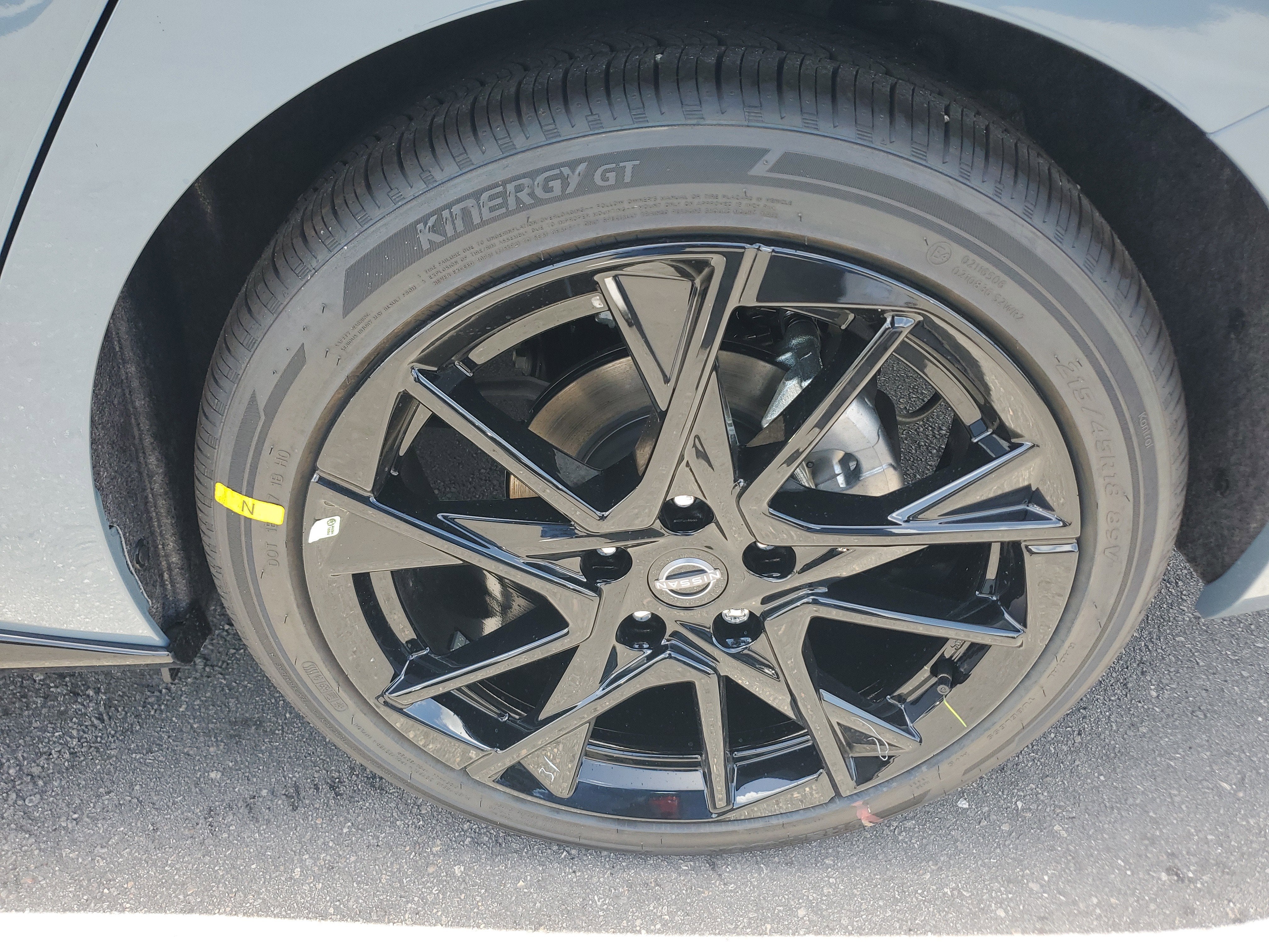 2025 Nissan Sentra SR Midnight Edition