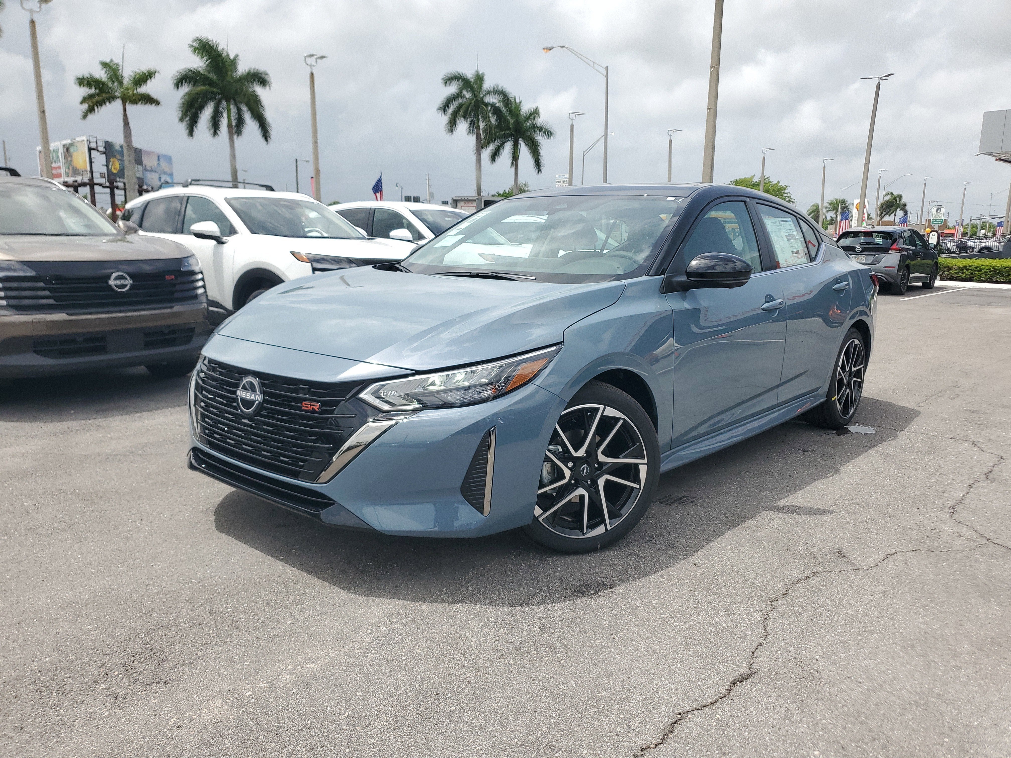 2025 Nissan Sentra SR