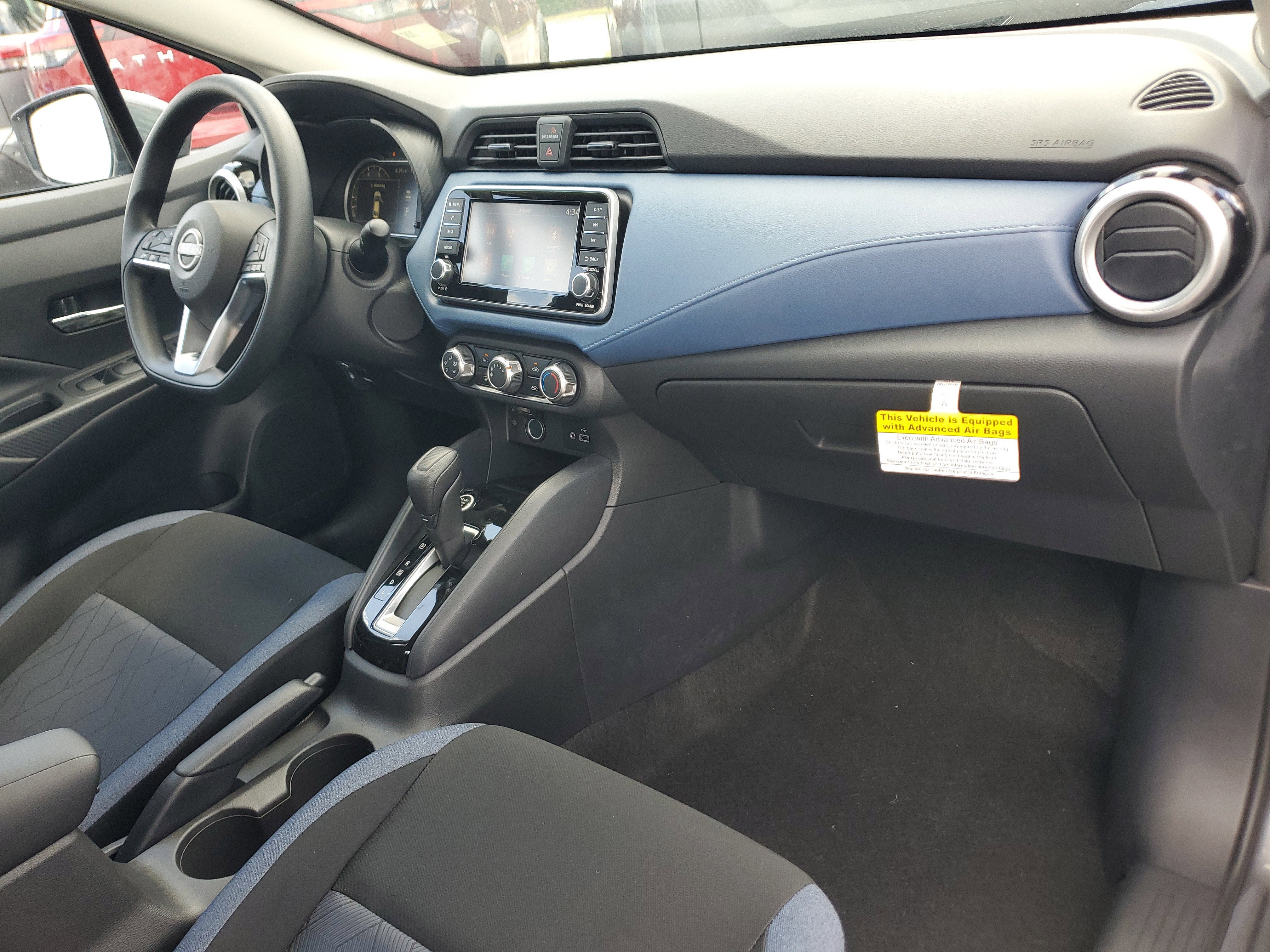 2025 Nissan Versa SV