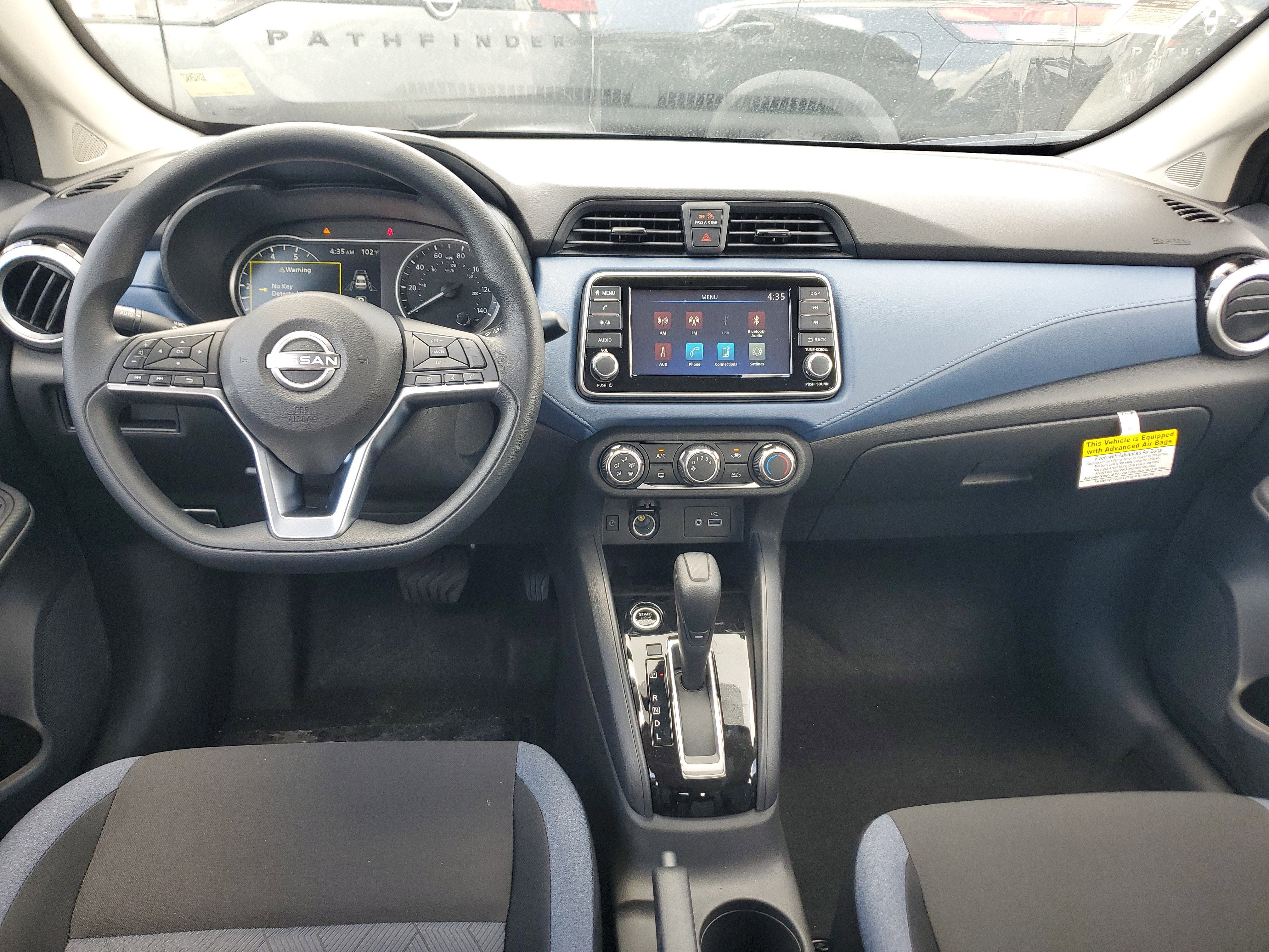 2025 Nissan Versa SV