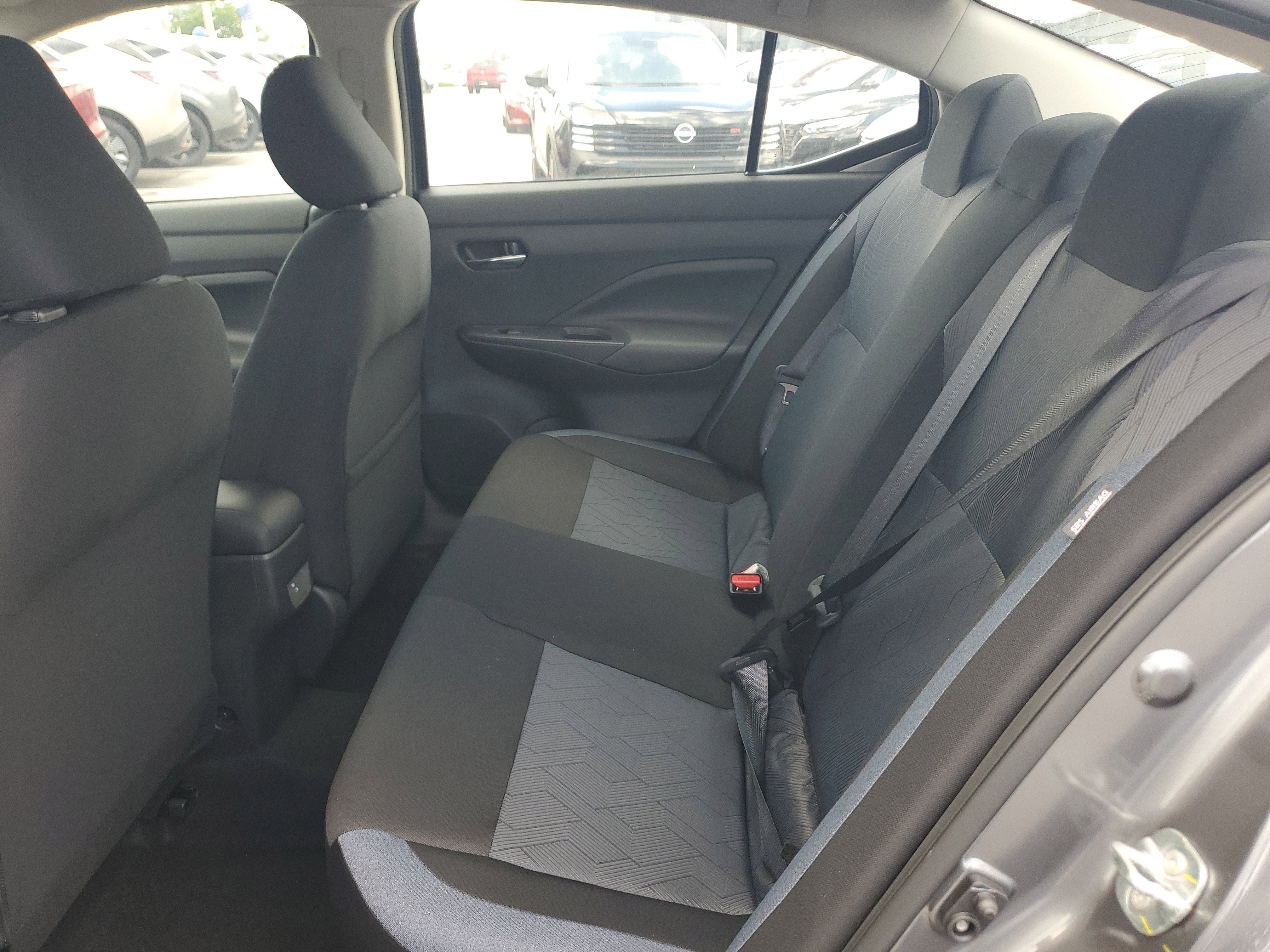 2025 Nissan Versa SV