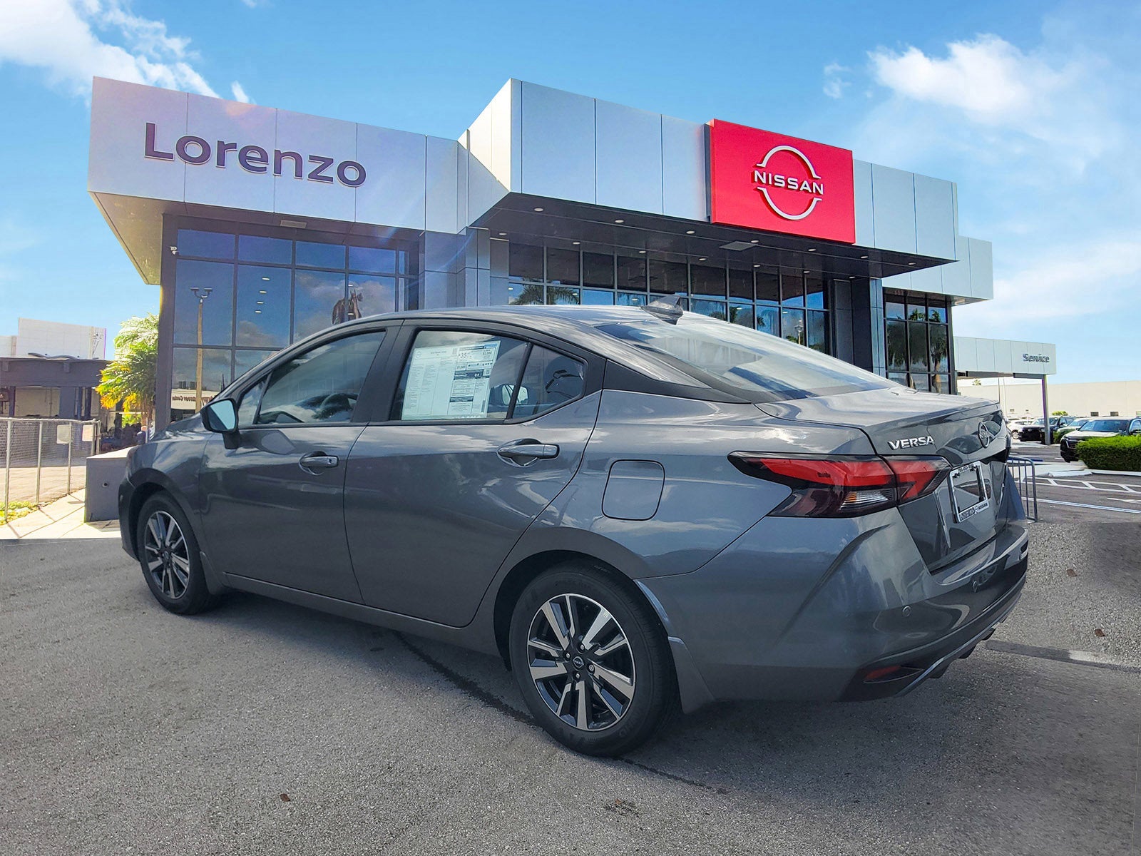 2025 Nissan Versa SV