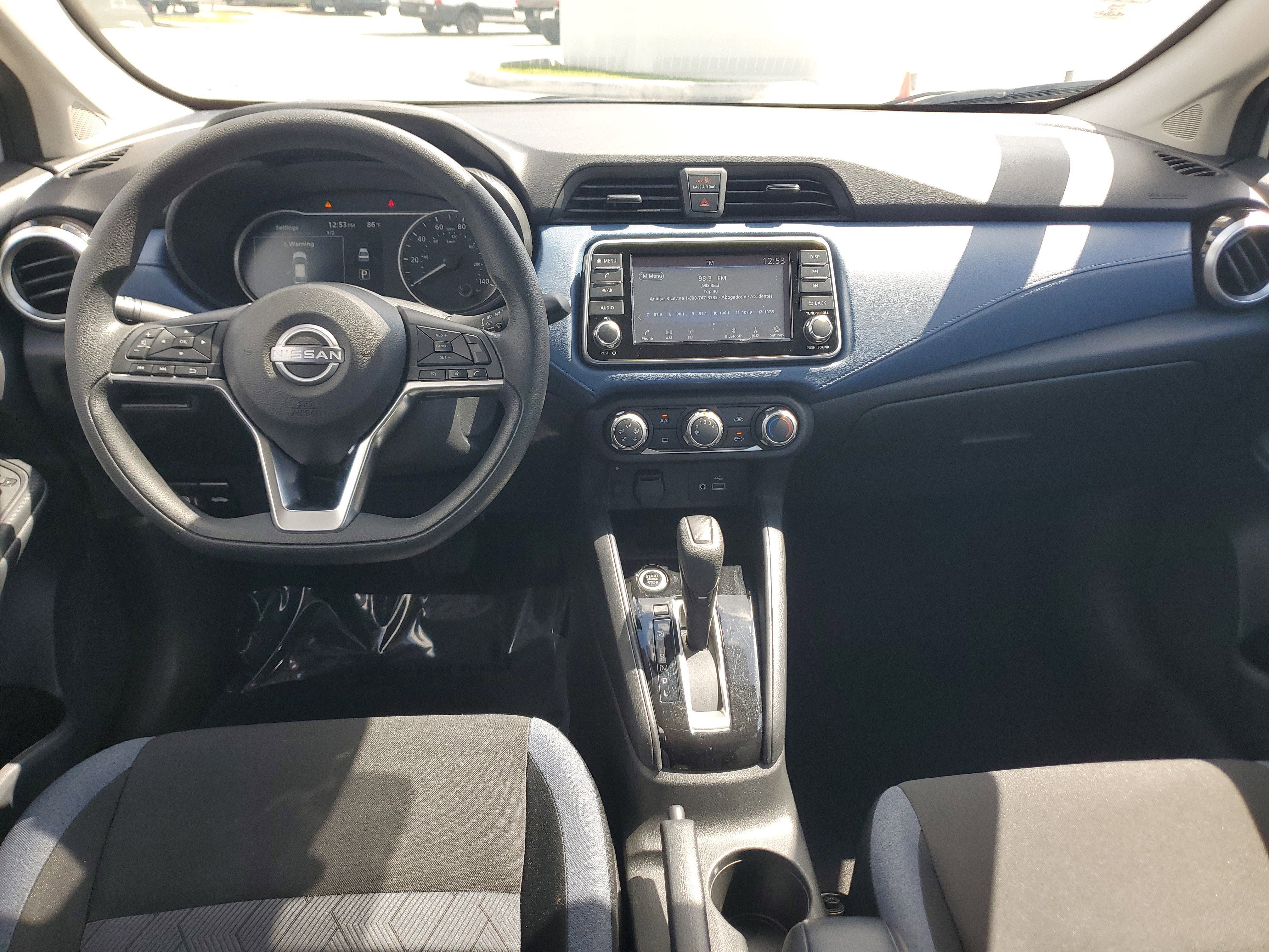 2025 Nissan Versa SV