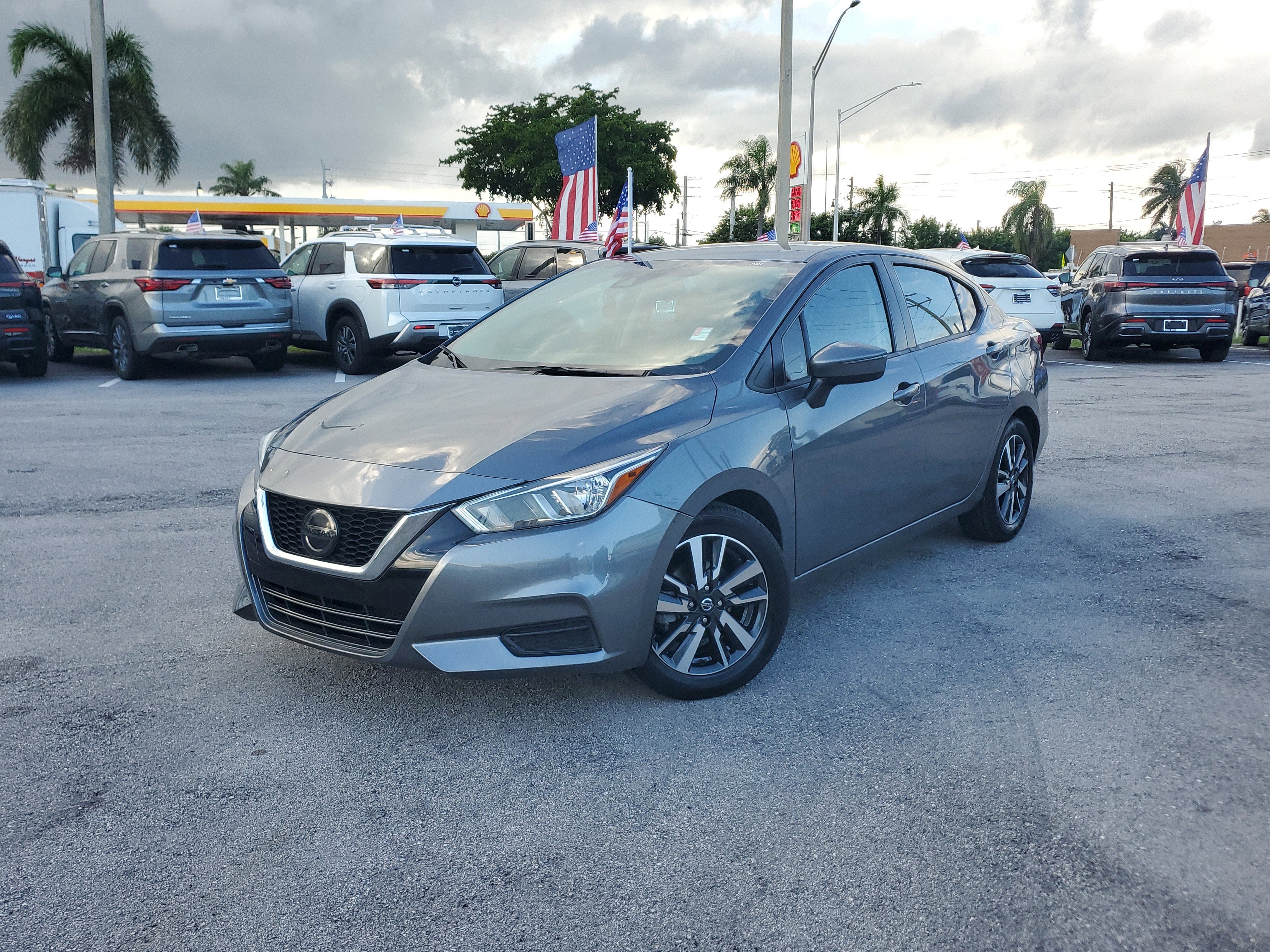 2021 Nissan Versa SV