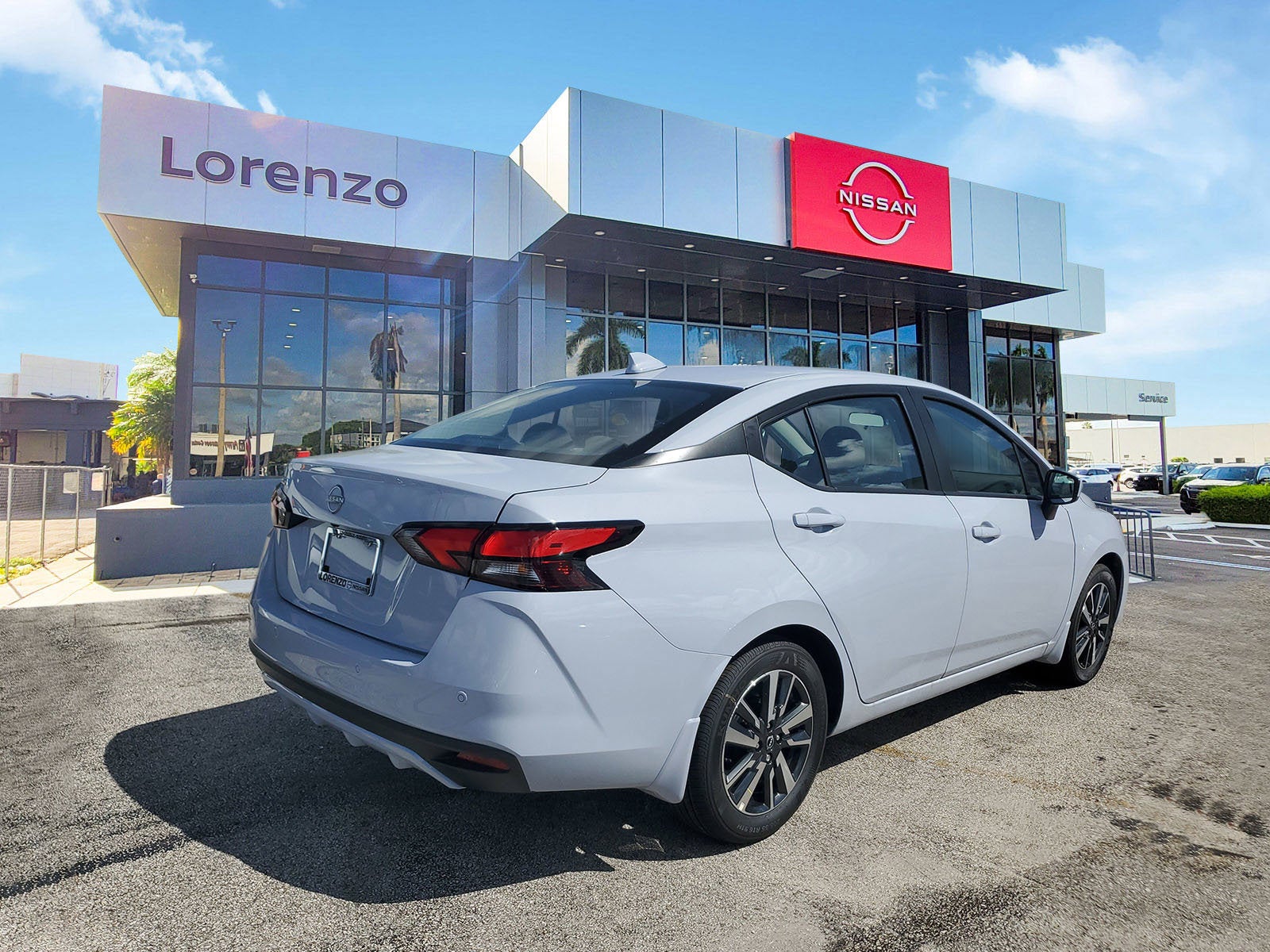 2025 Nissan Versa SV