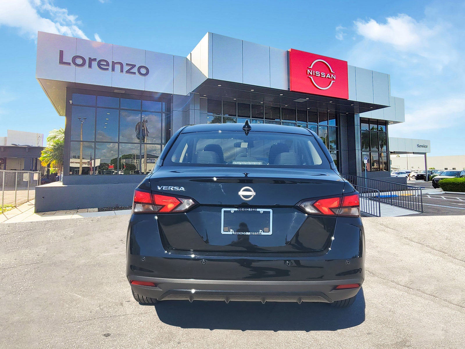 2025 Nissan Versa SV