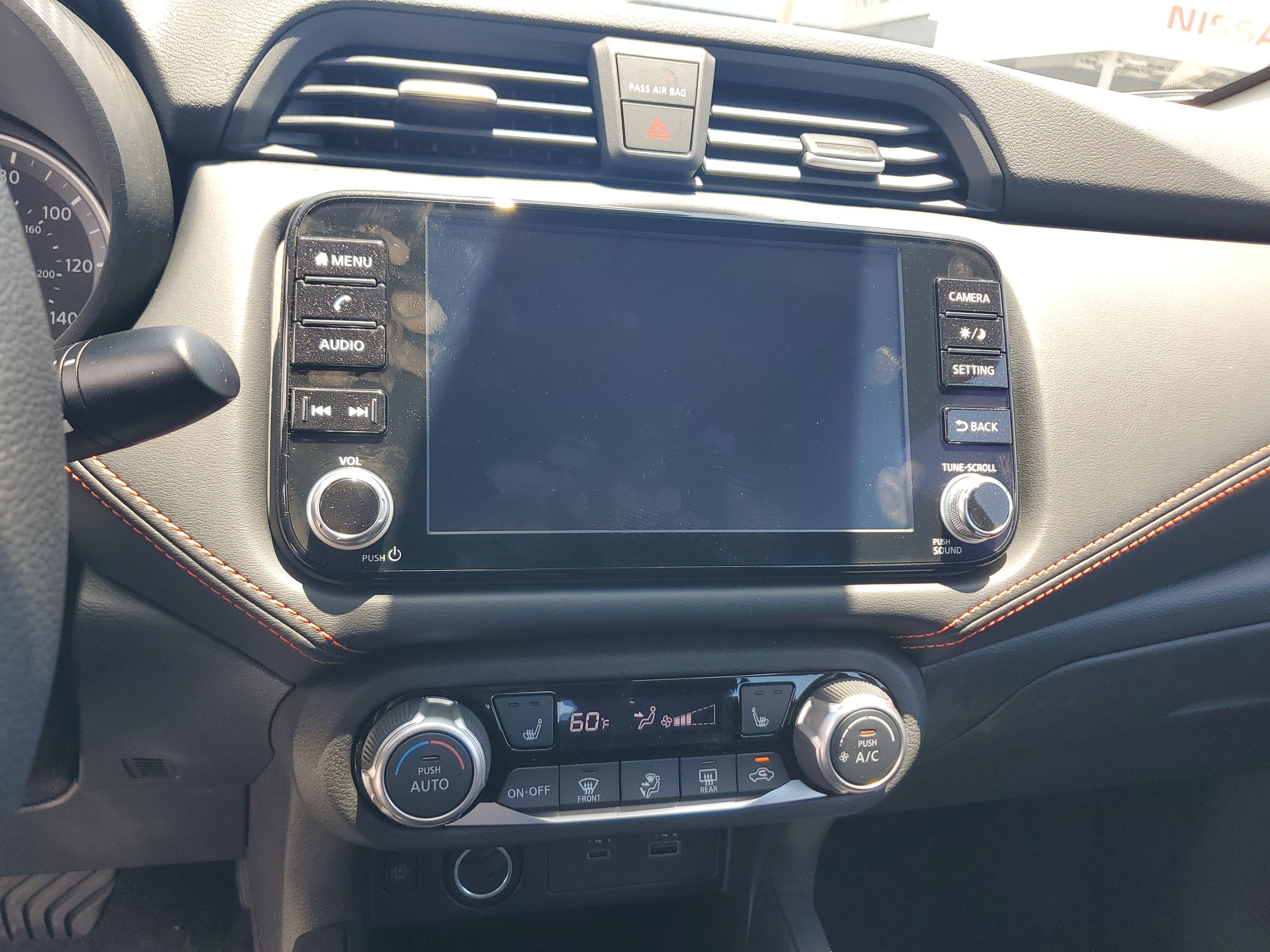 2025 Nissan Versa SR