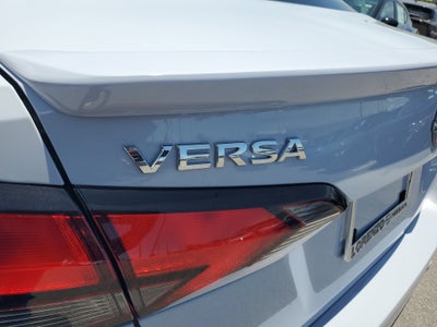 2025 Nissan Versa SR