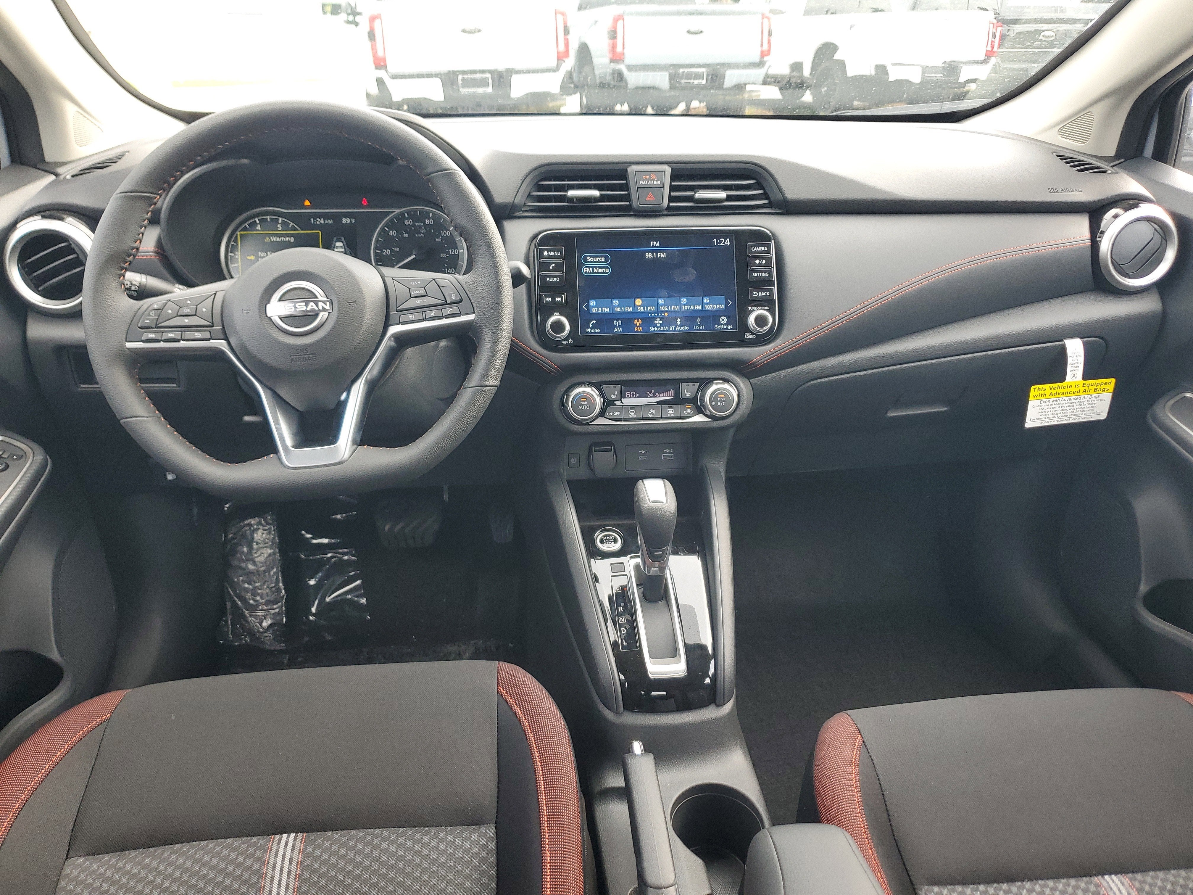 2025 Nissan Versa SR