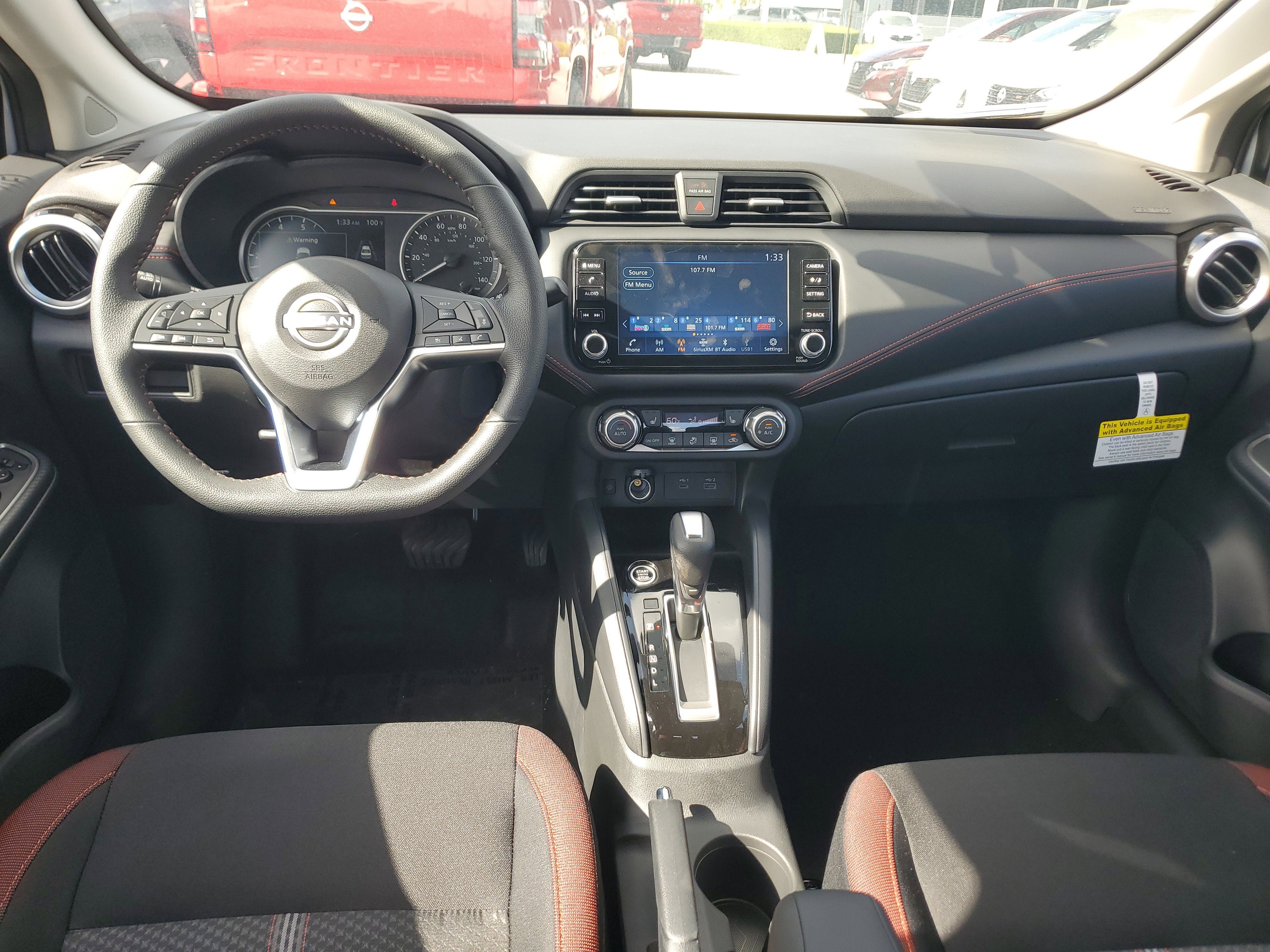 2025 Nissan Versa SR