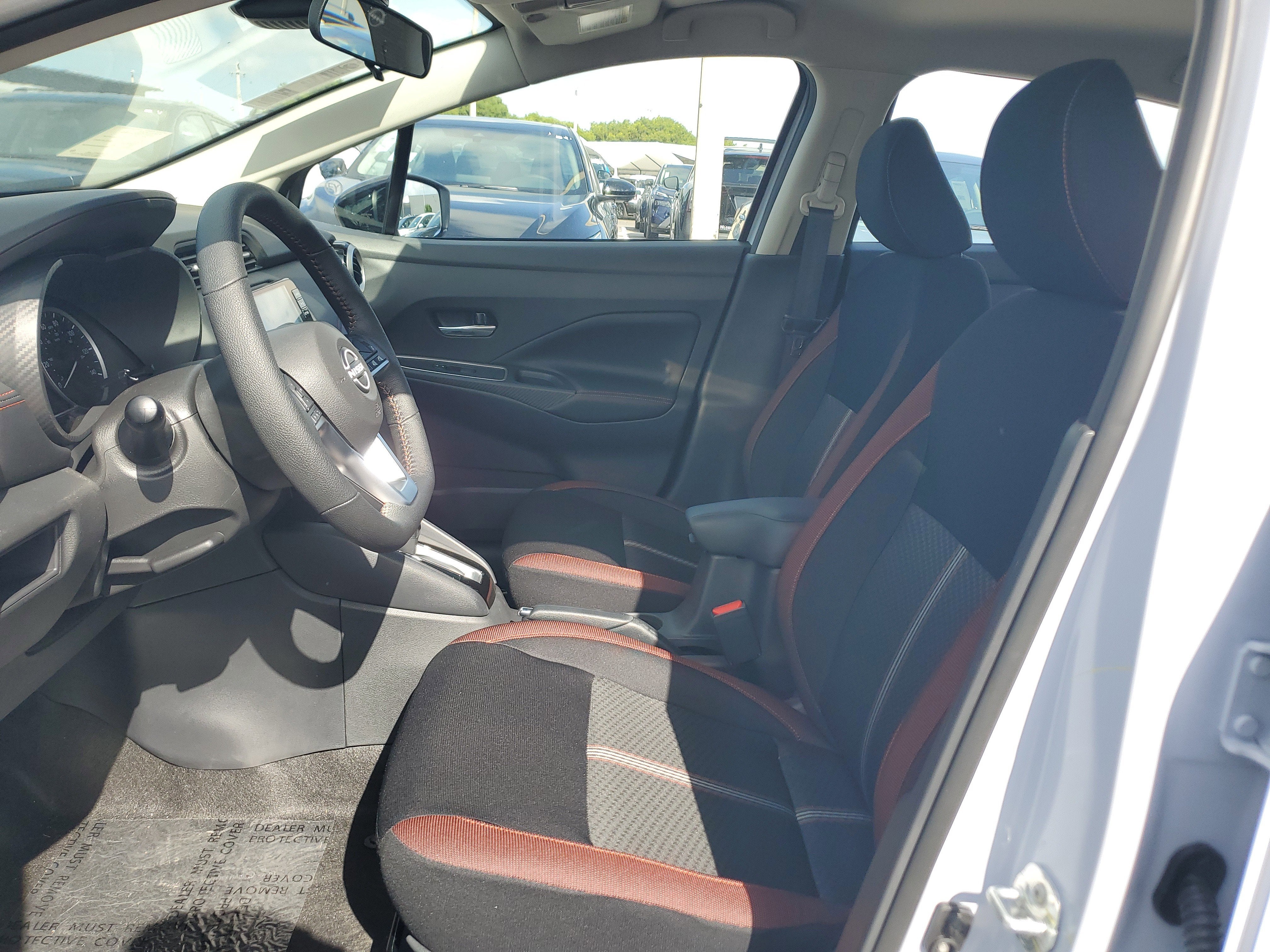 2025 Nissan Versa SR