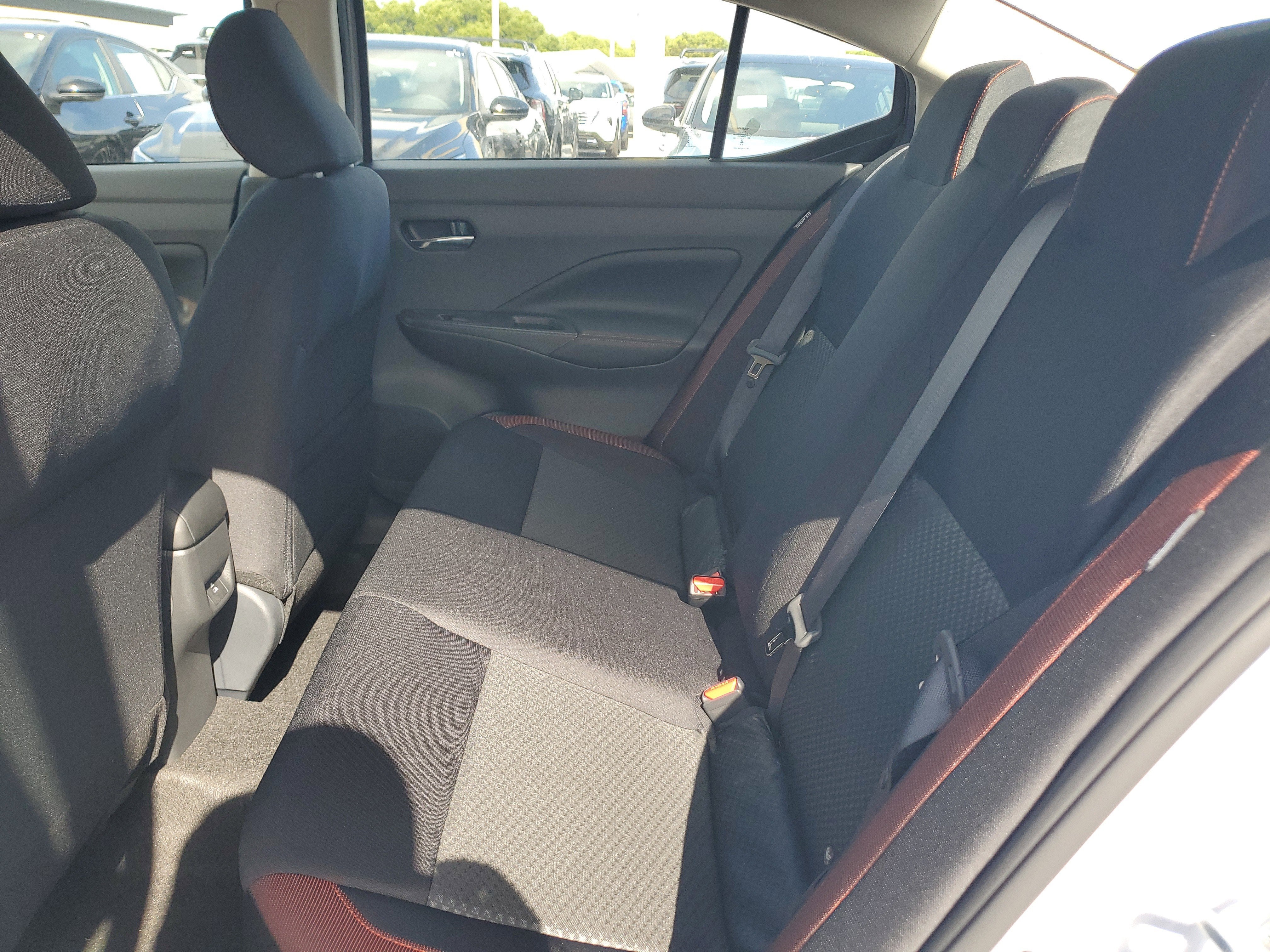 2025 Nissan Versa SR