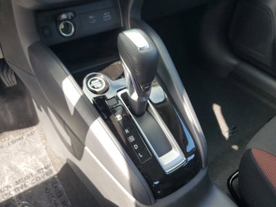 2025 Nissan Versa SR