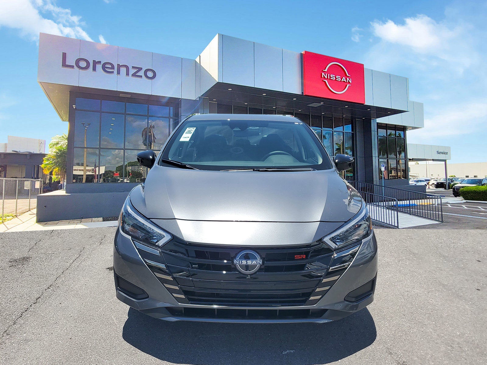 2025 Nissan Versa SR