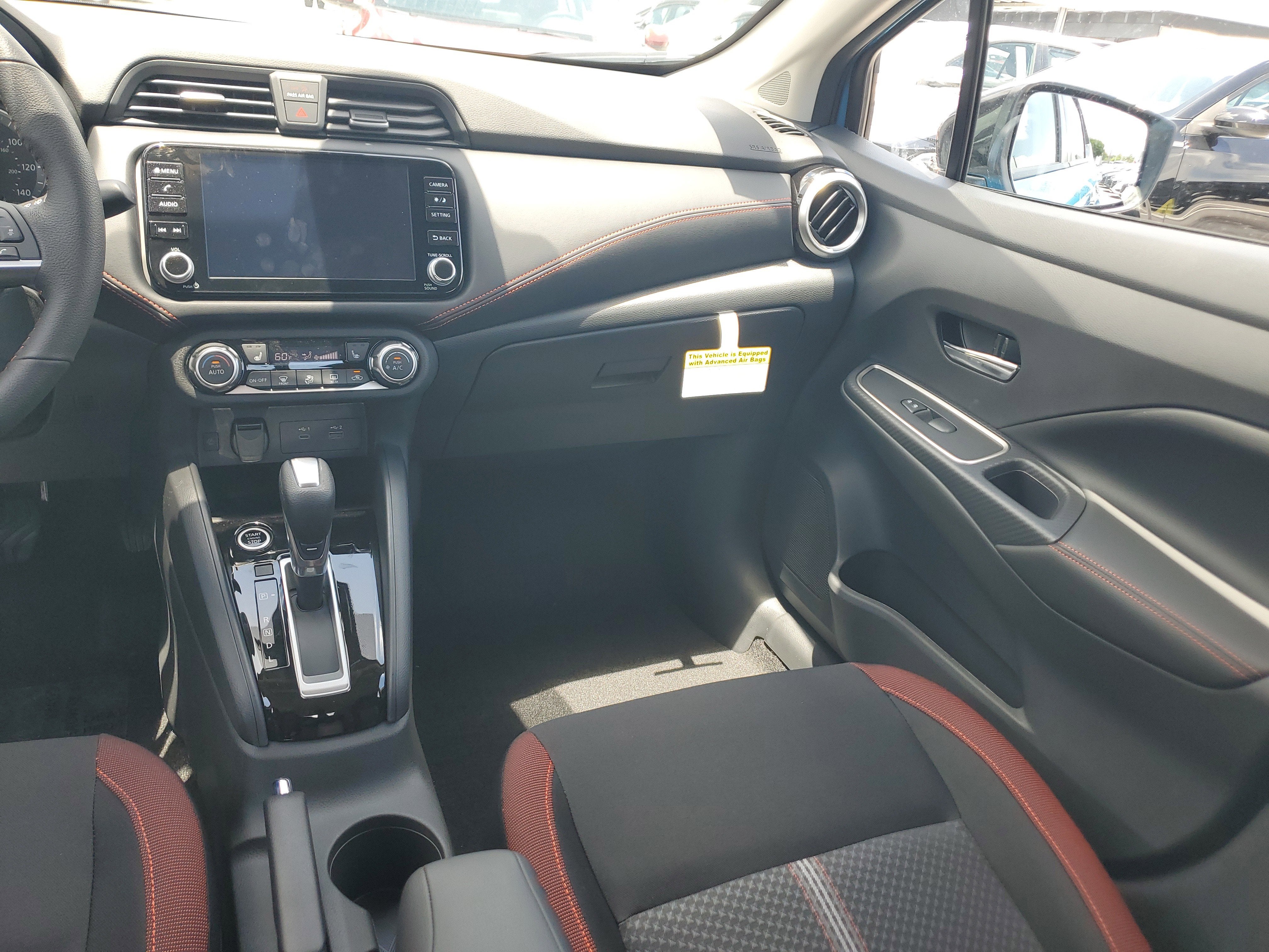 2025 Nissan Versa SR