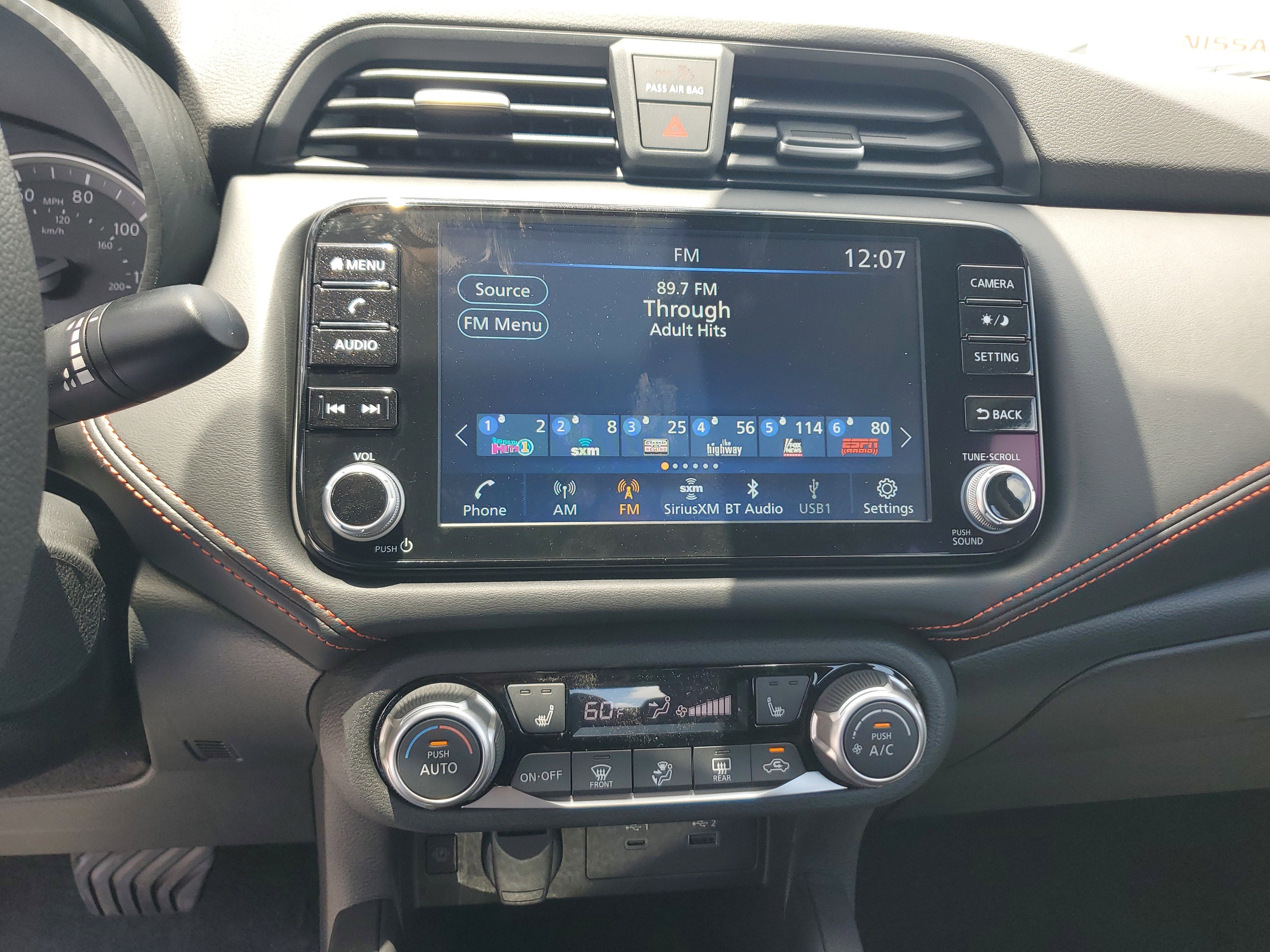 2025 Nissan Versa SR