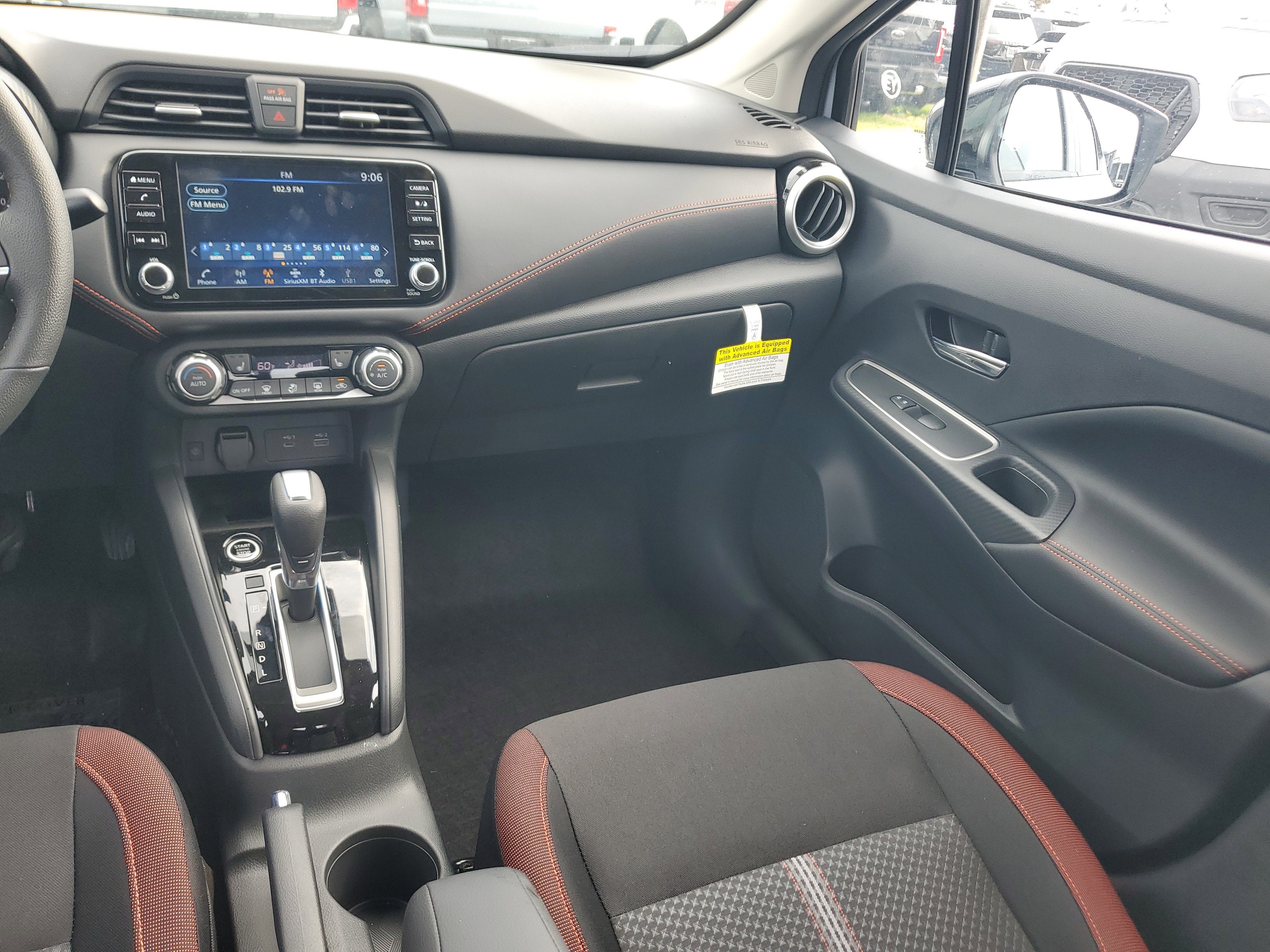 2025 Nissan Versa SR