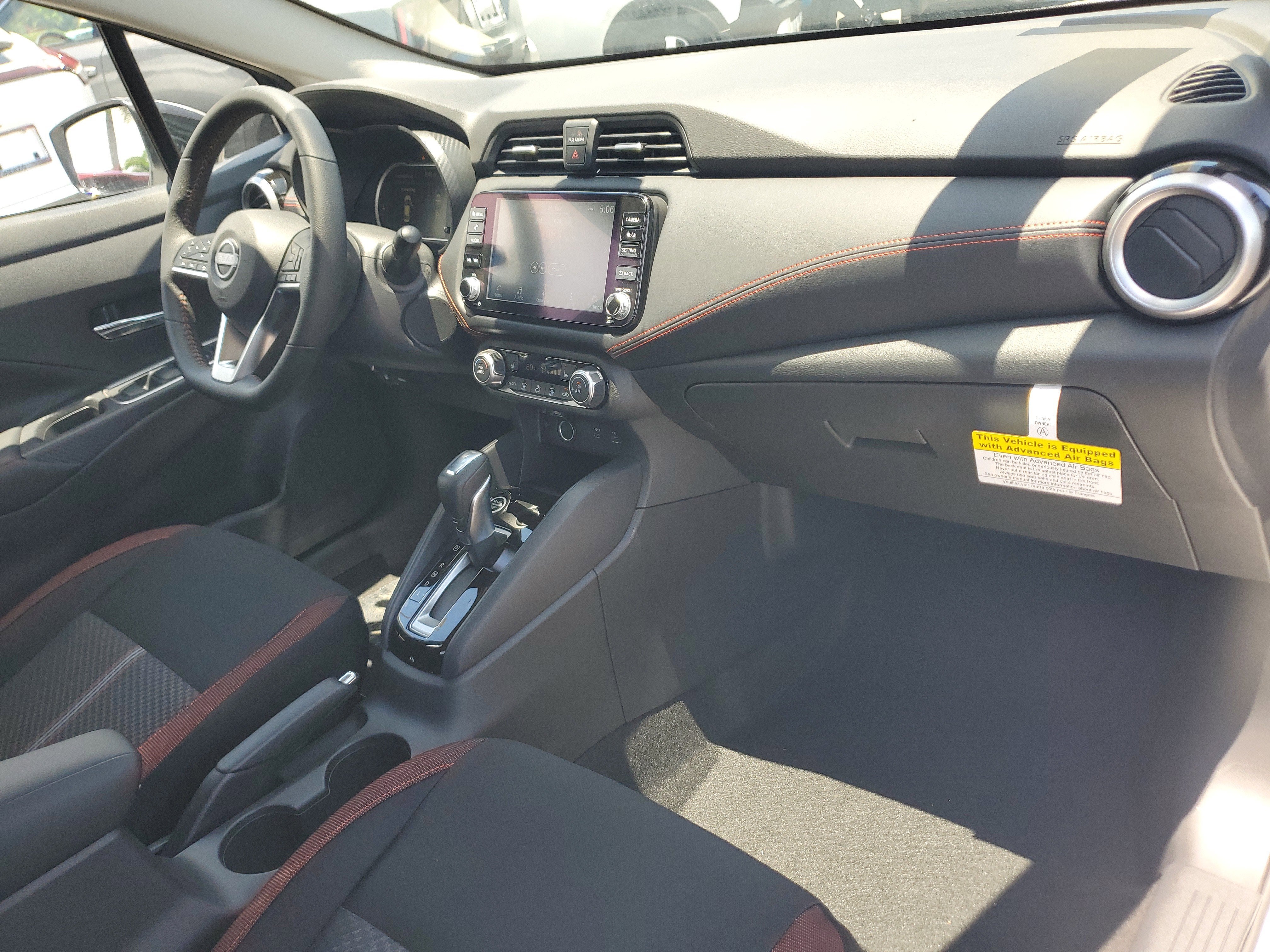 2025 Nissan Versa SR