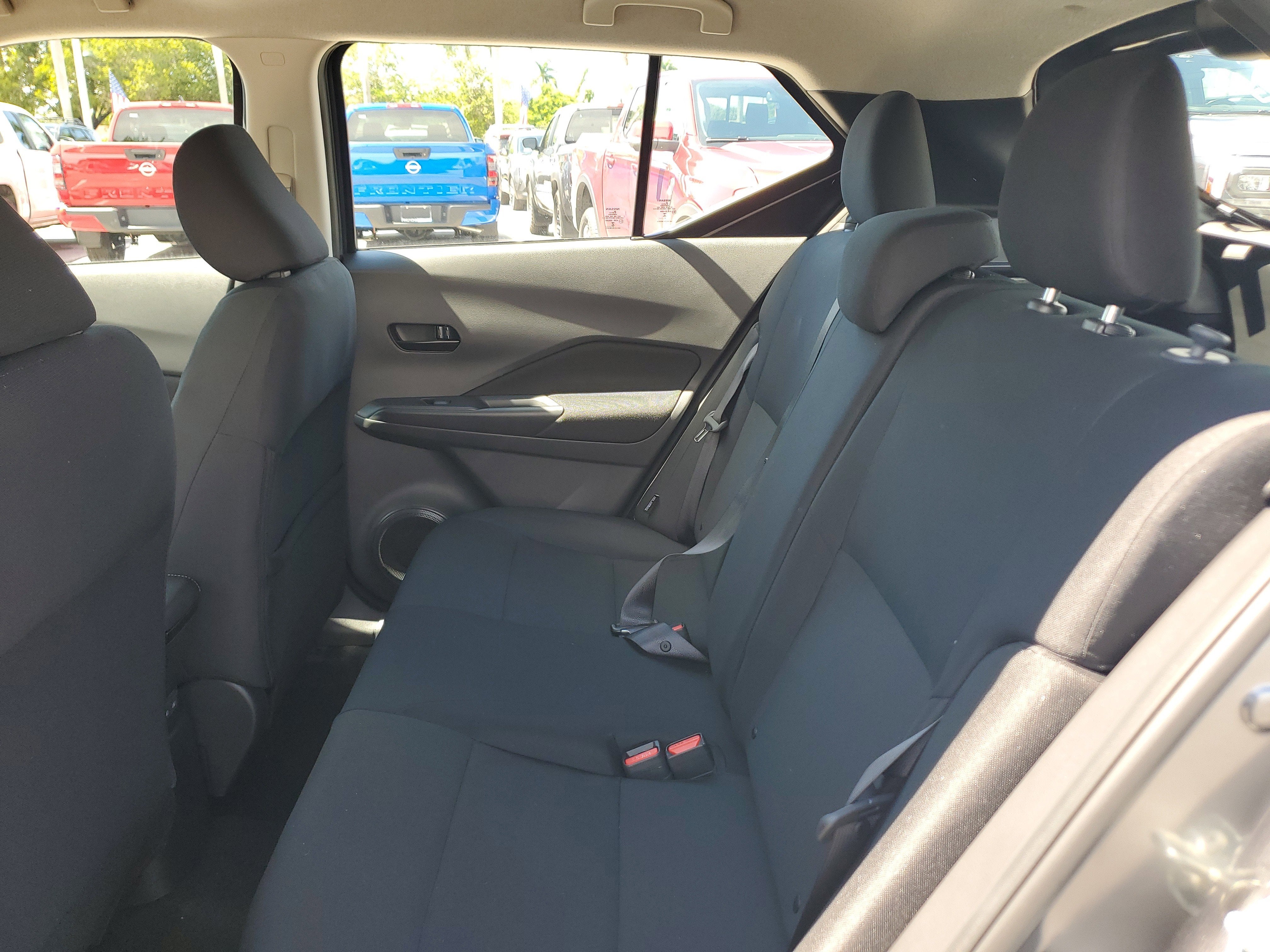 2025 Nissan Kicks Play S