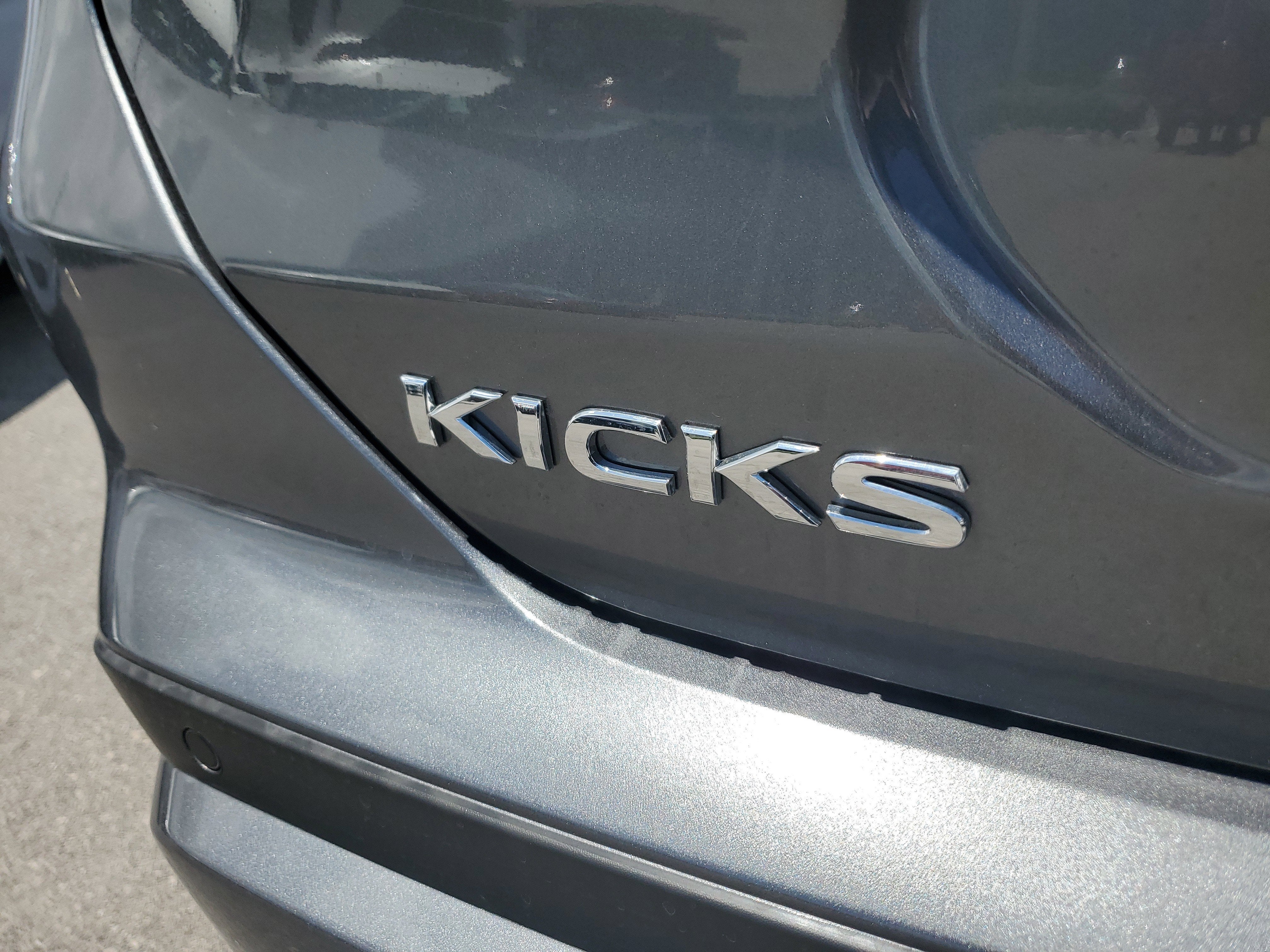 2025 Nissan Kicks Play S