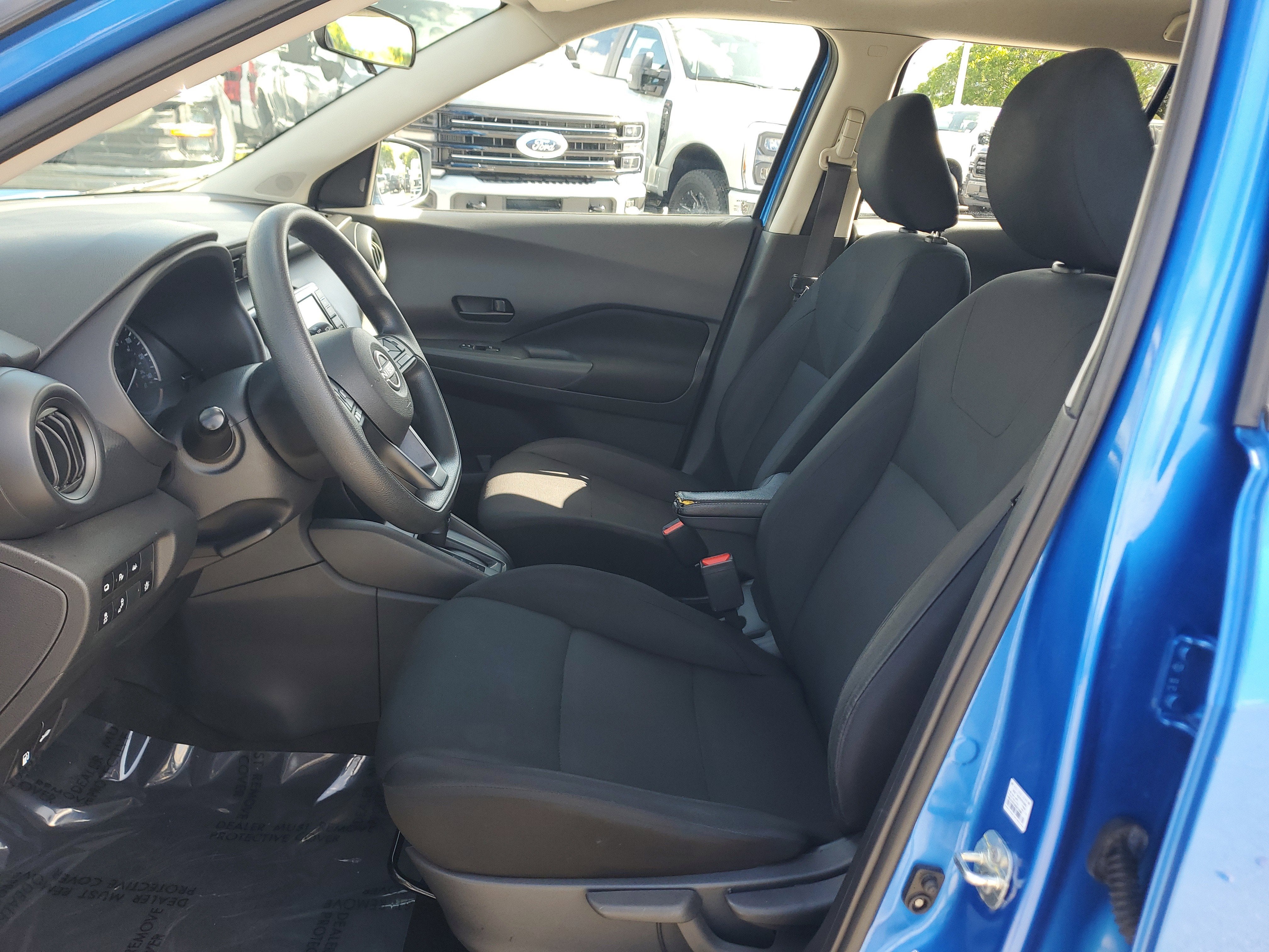 2023 Nissan Kicks S