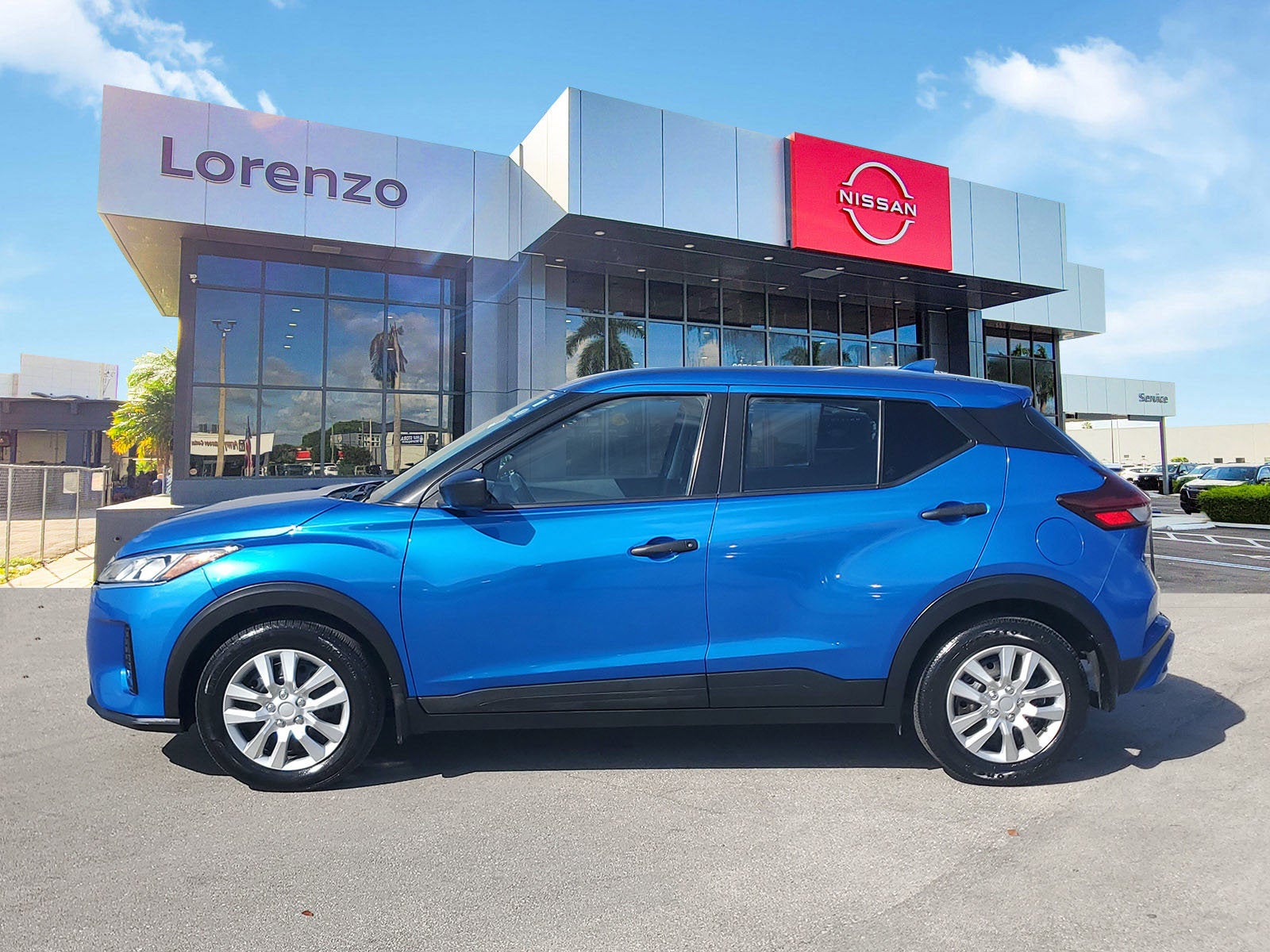 2023 Nissan Kicks S