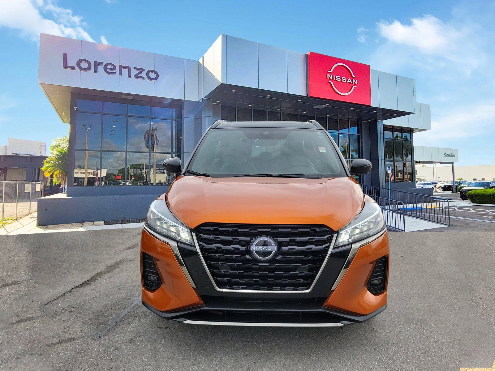 2024 Nissan Kicks SR