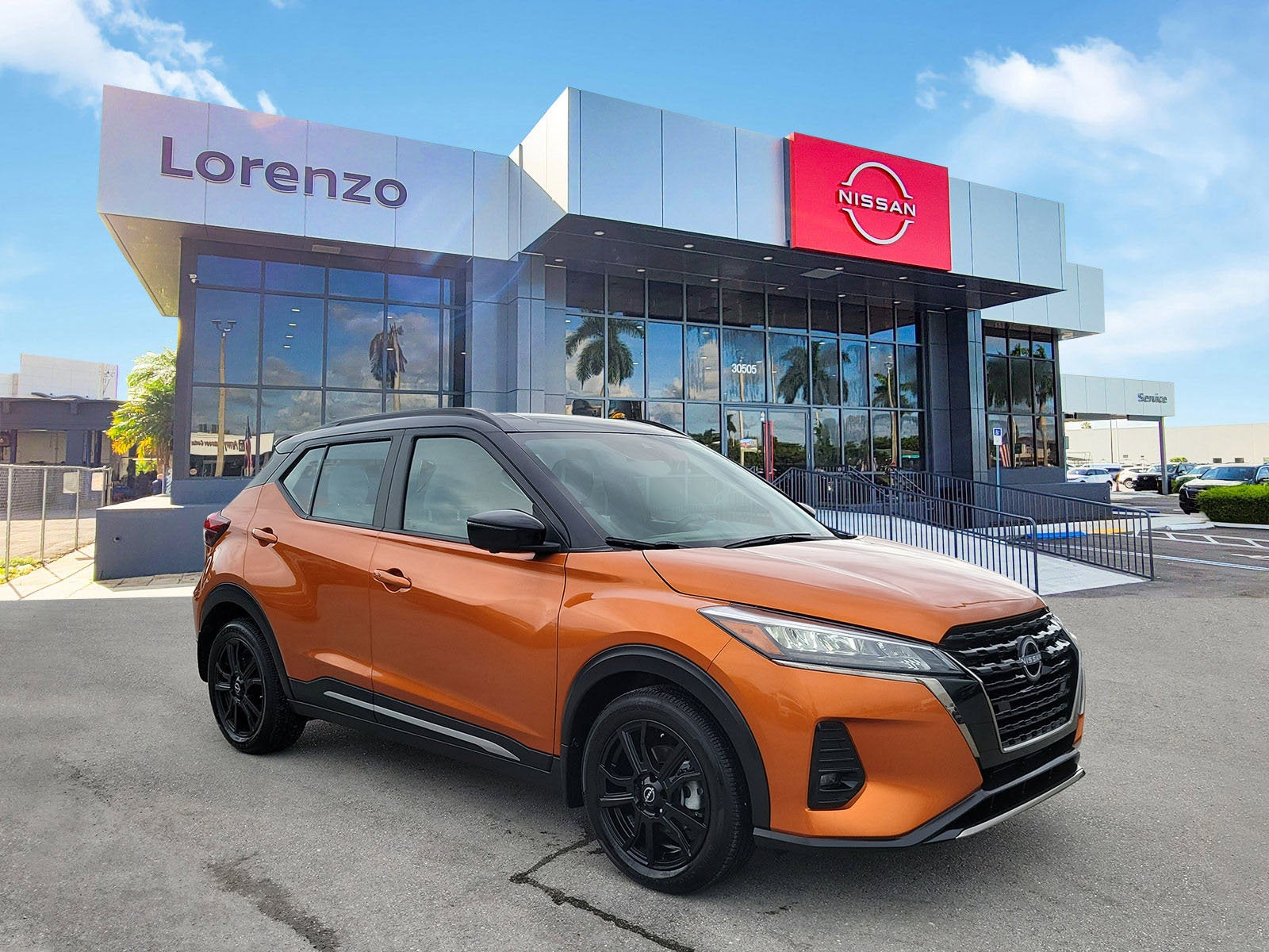 2024 Nissan Kicks SR