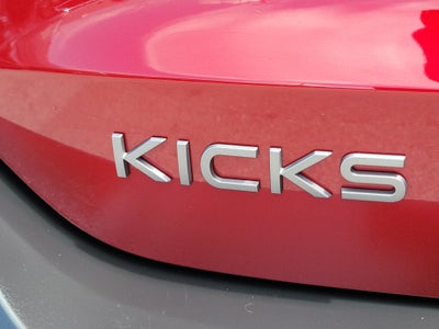 2025 Nissan Kicks SV