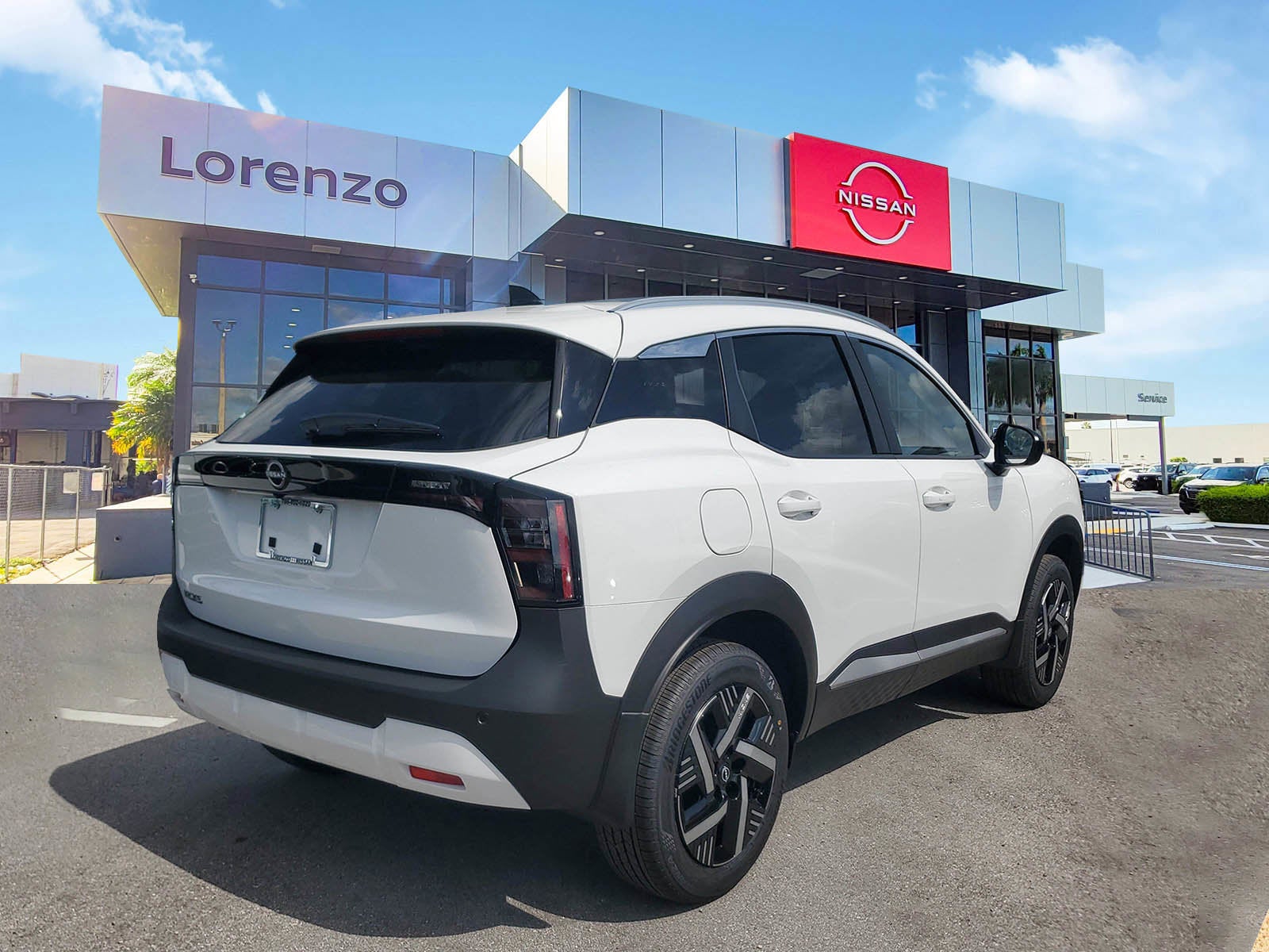 2026 Nissan Kicks SV