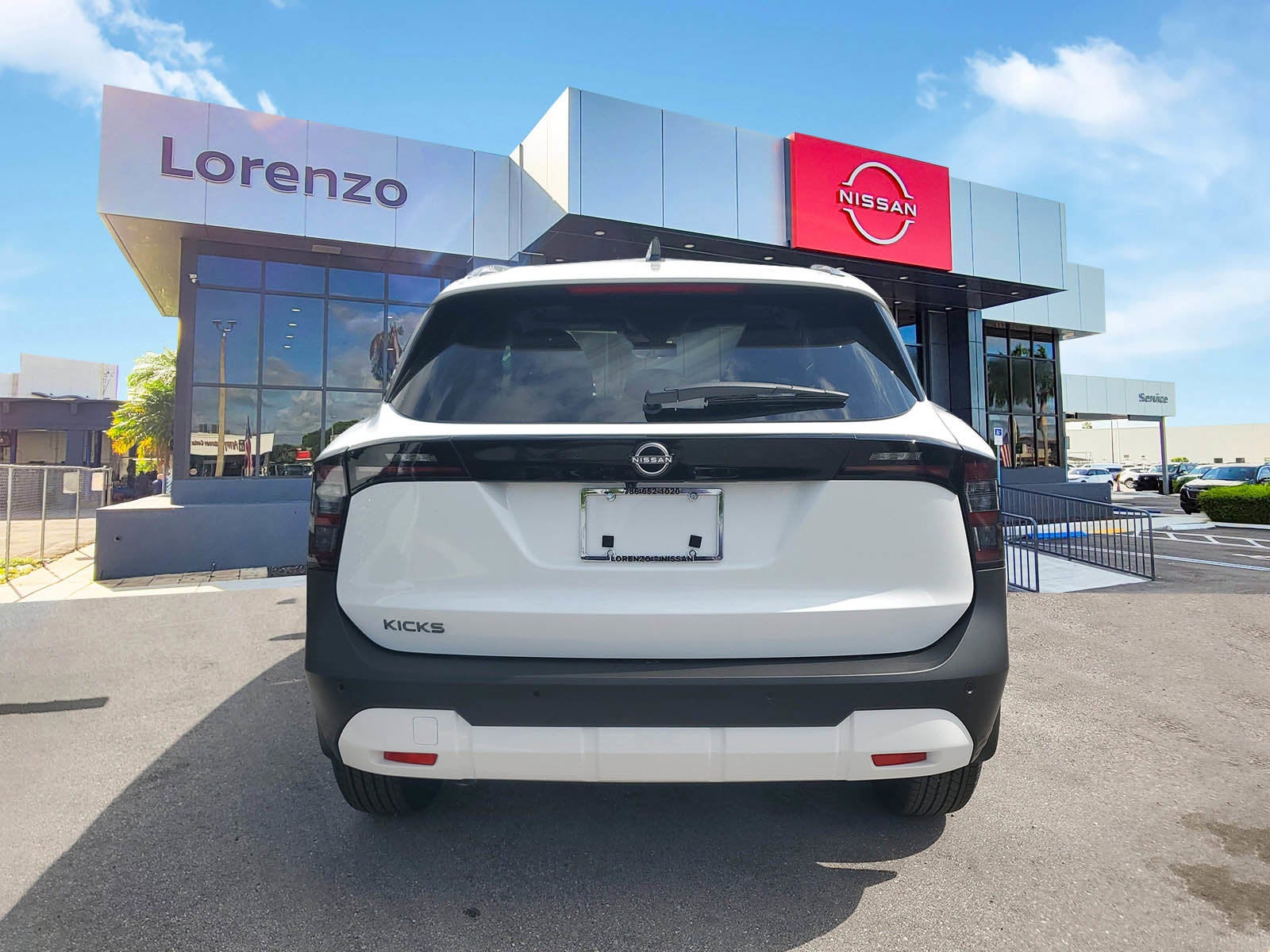 2026 Nissan Kicks SV