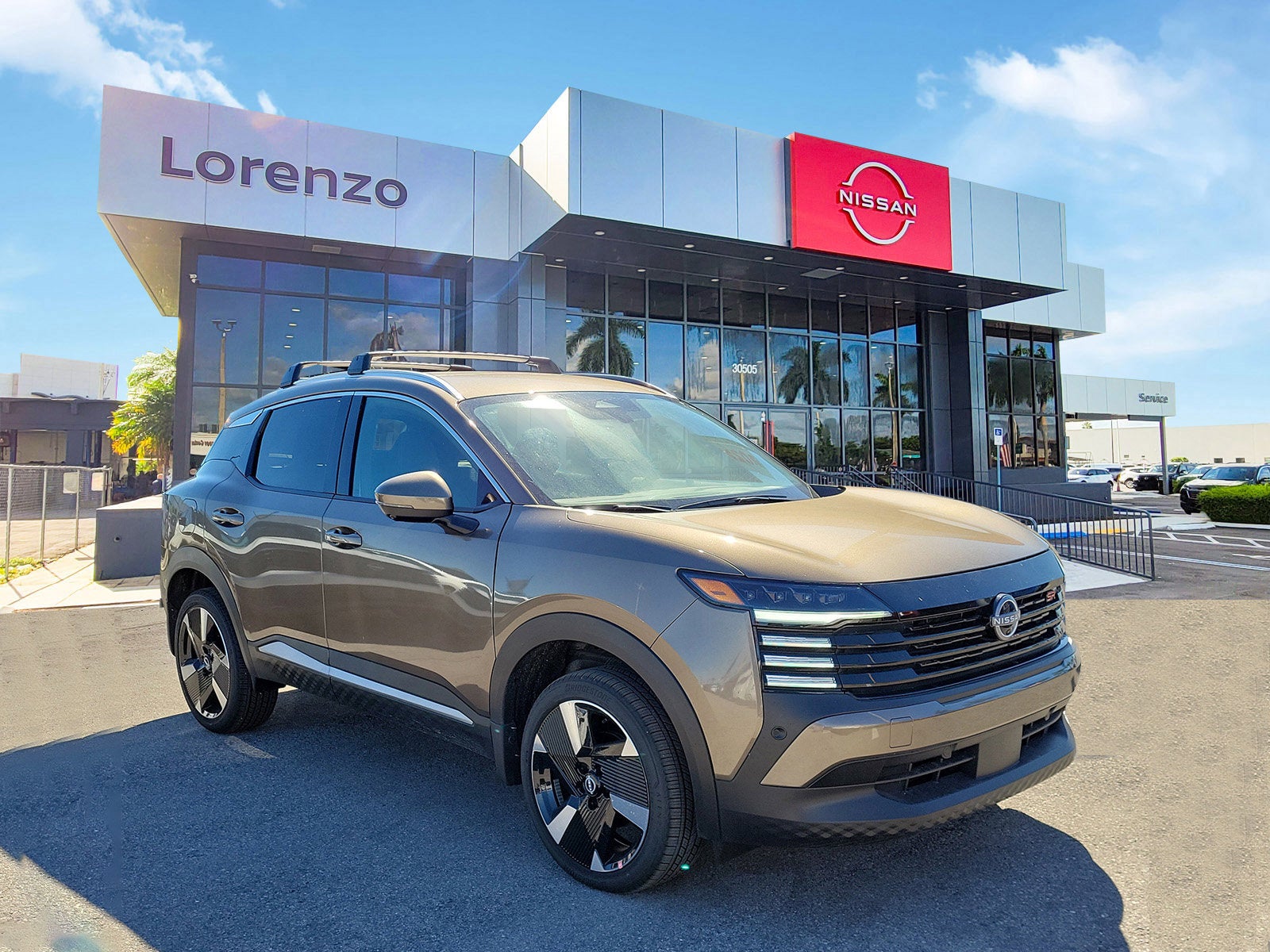 2025 Nissan Kicks SR