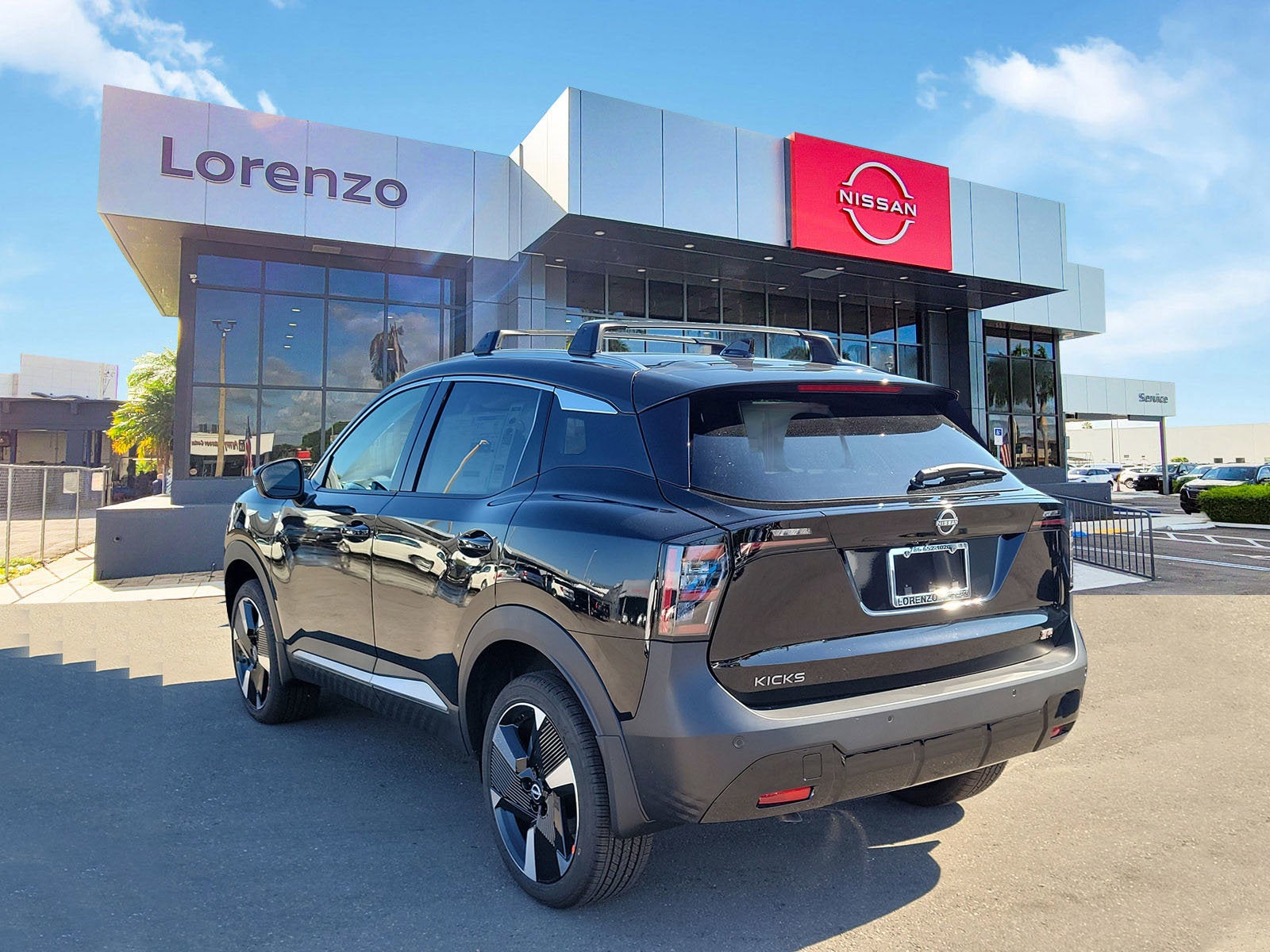 2026 Nissan Kicks SR