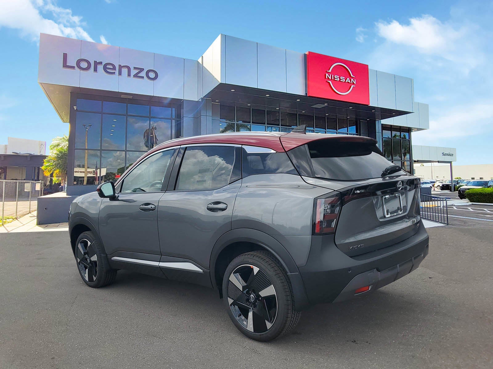2026 Nissan Kicks SR