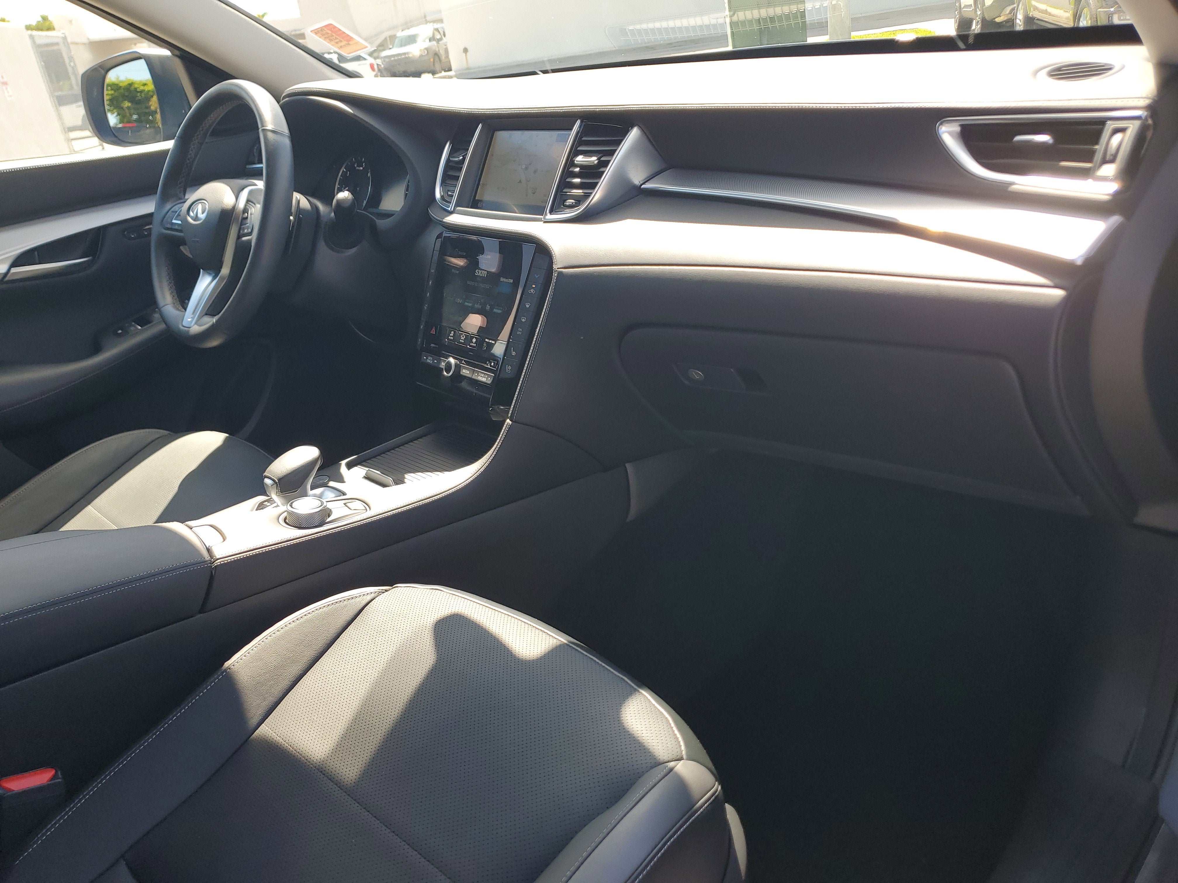 2022 INFINITI QX50 ESSENTIAL