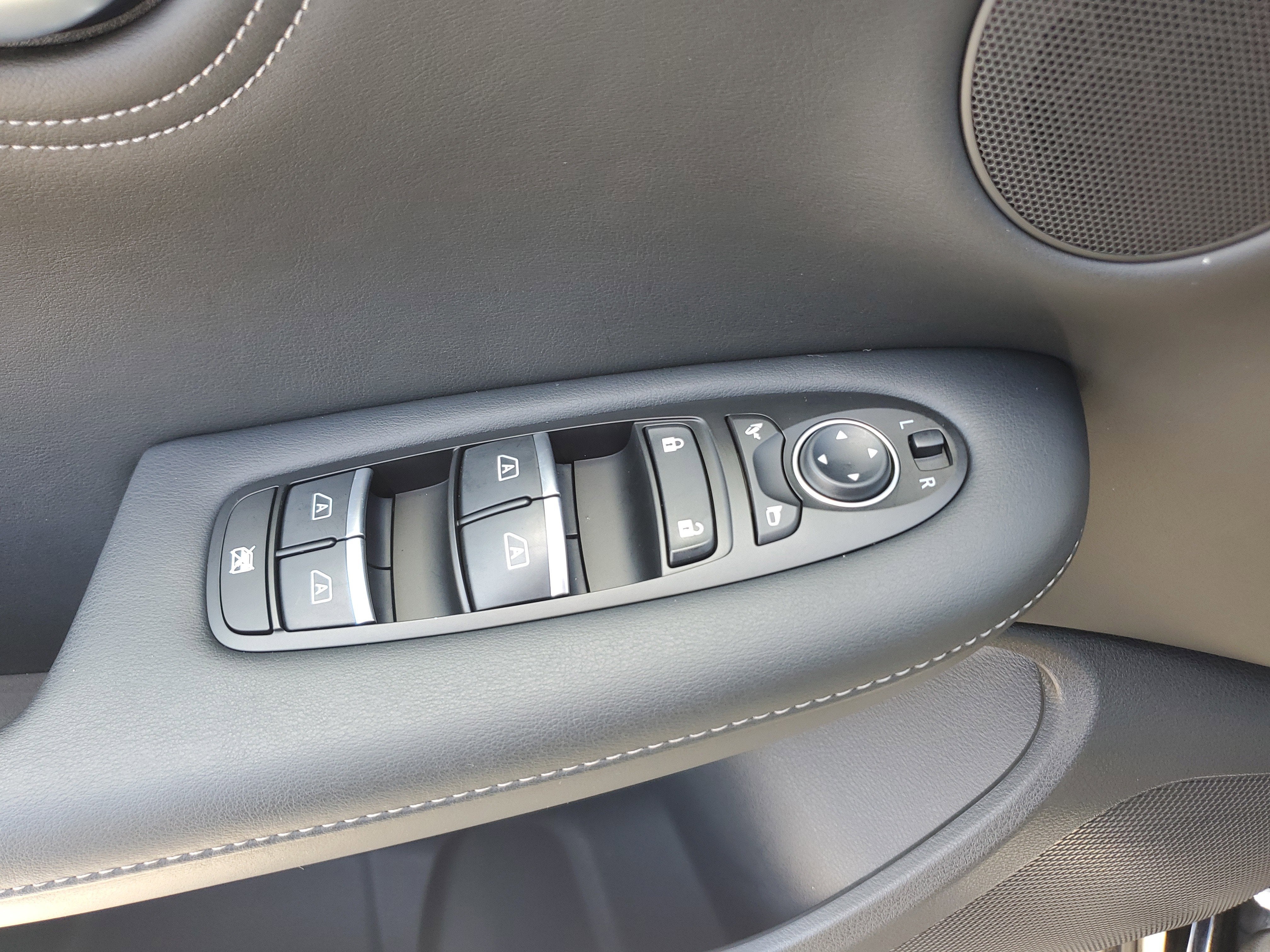 2025 INFINITI QX55 LUXE AWD