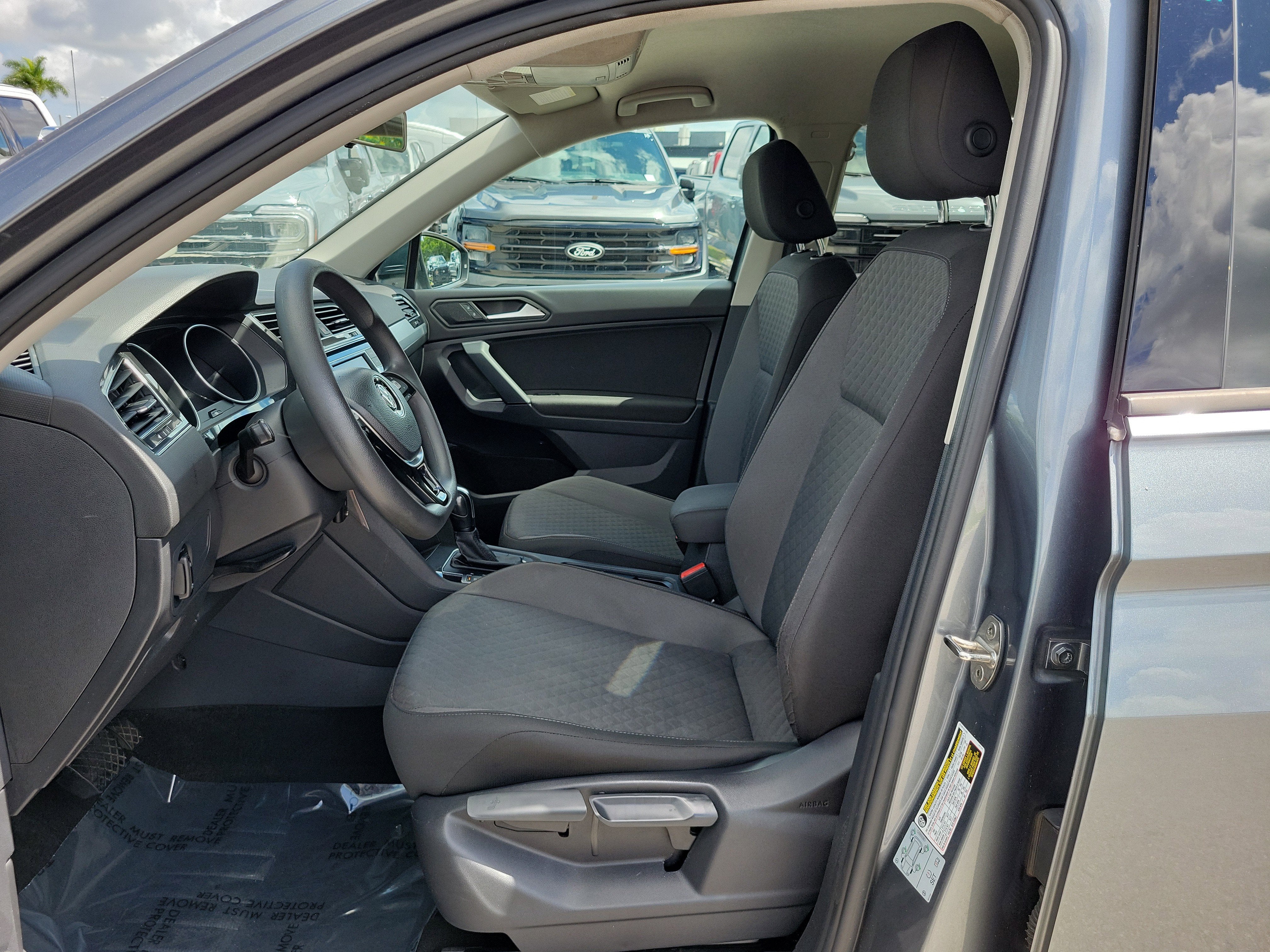 2019 Volkswagen Tiguan S