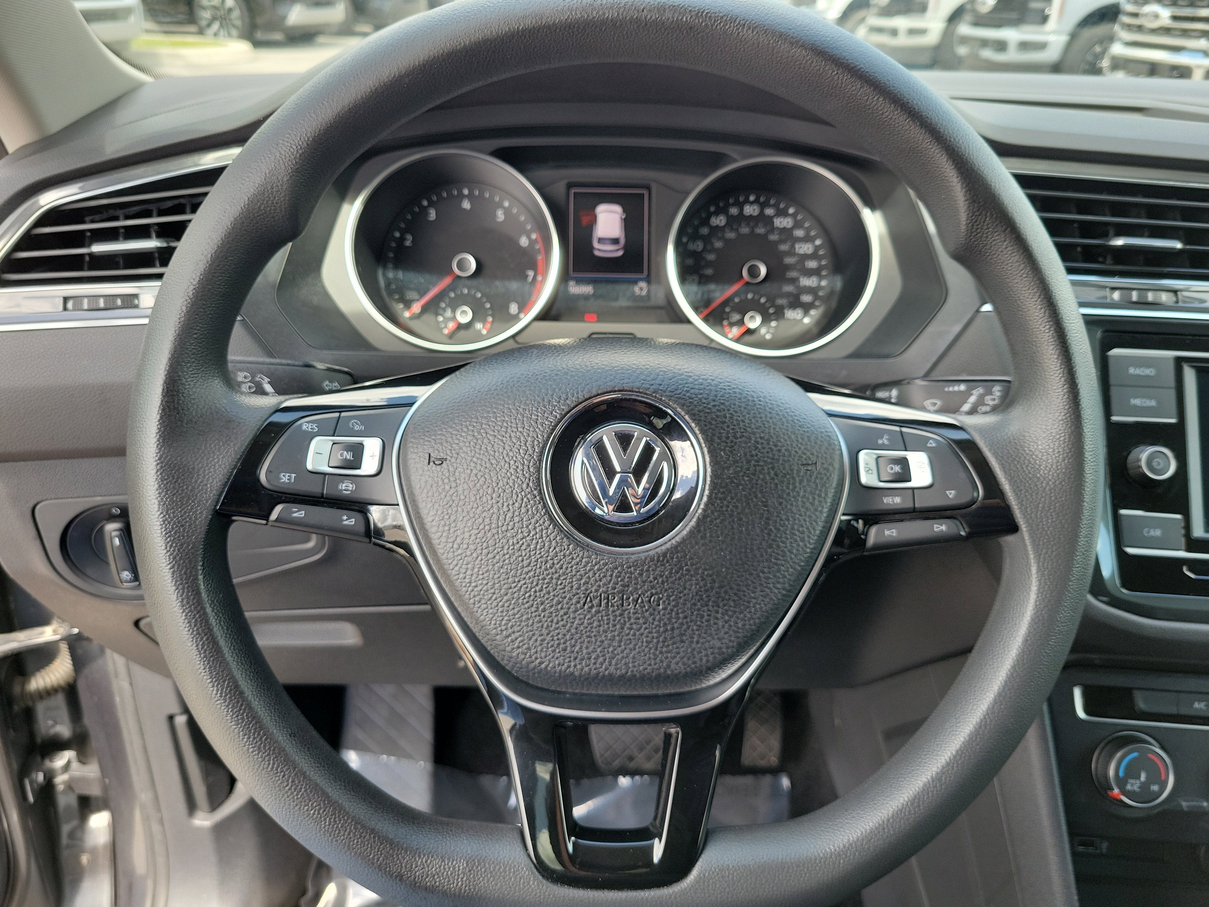 2019 Volkswagen Tiguan S