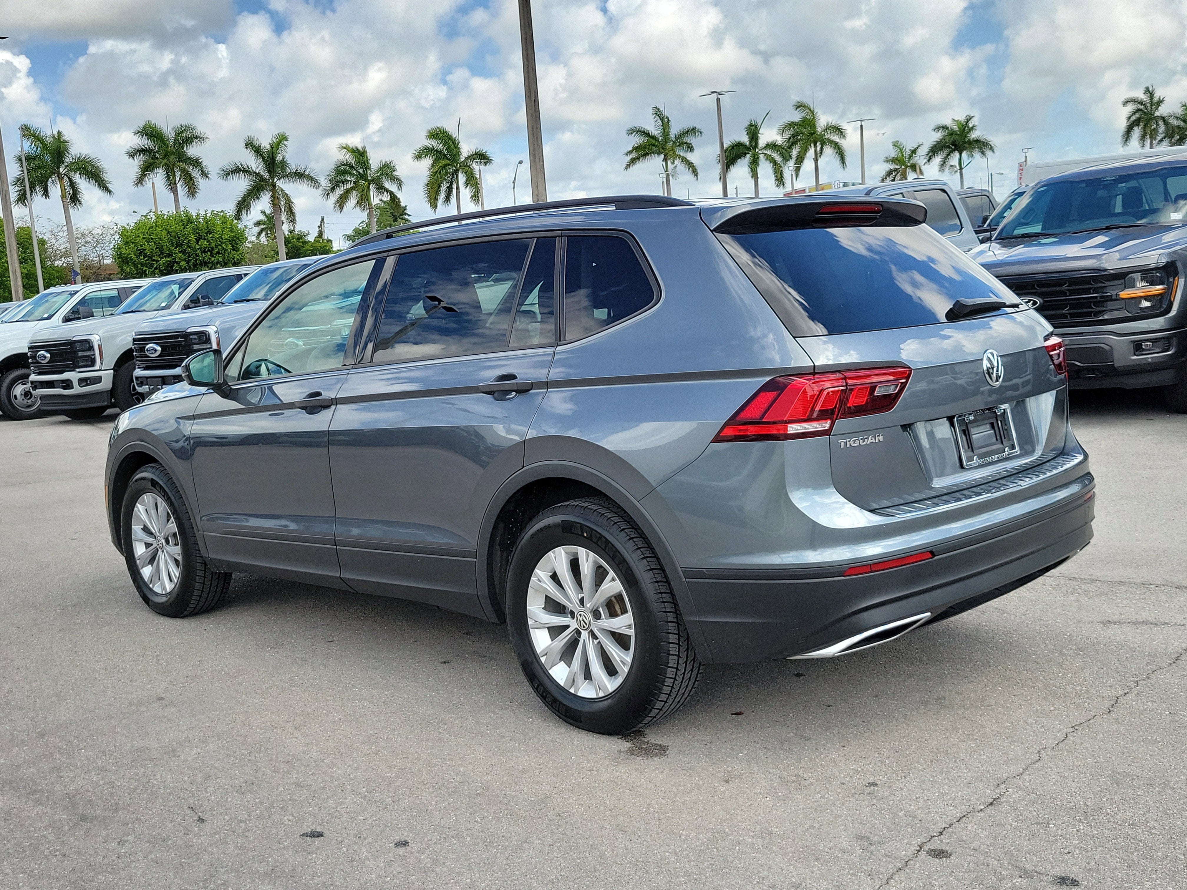2019 Volkswagen Tiguan S