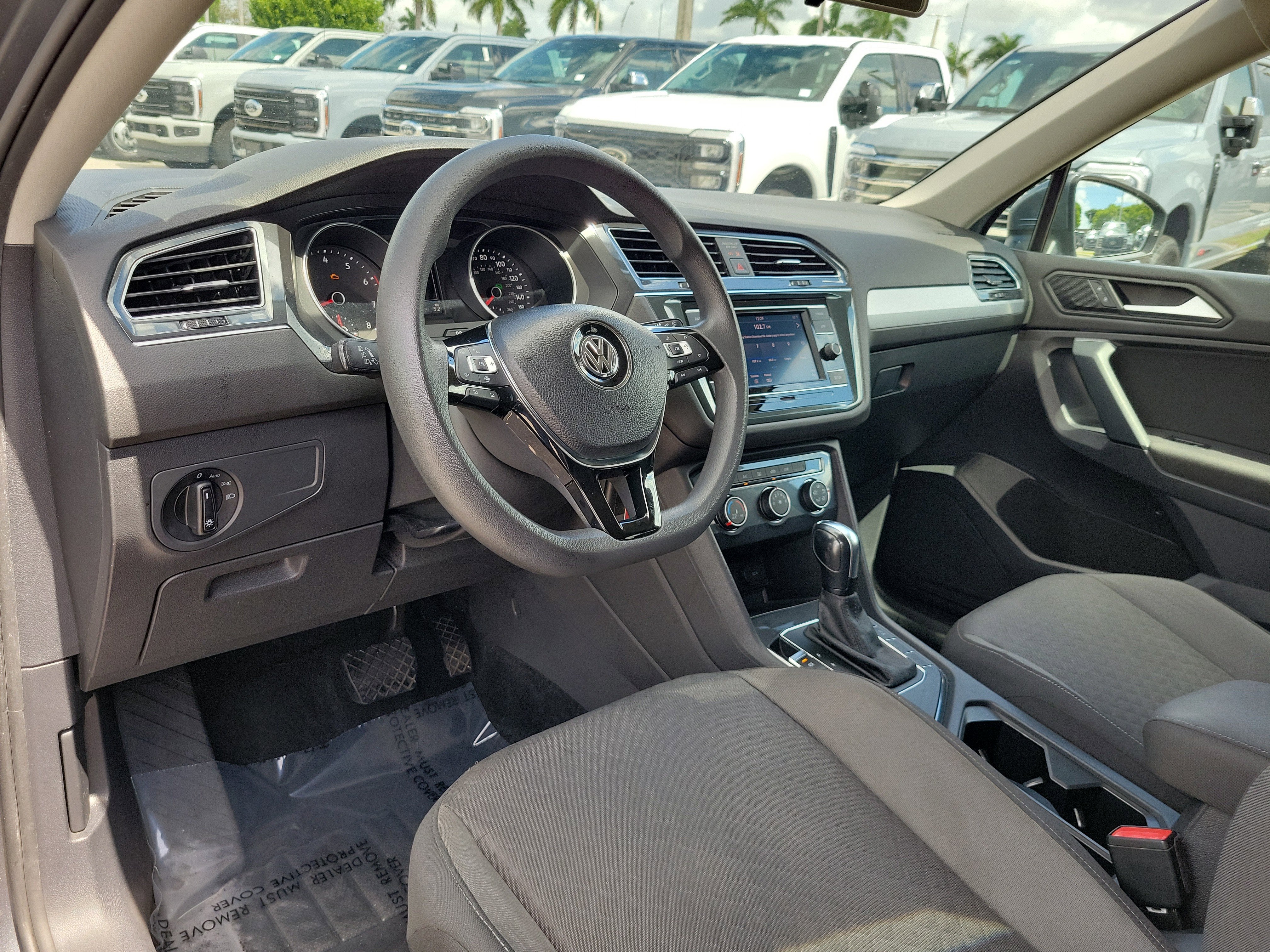 2019 Volkswagen Tiguan S