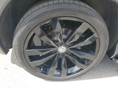 2020 Volkswagen Tiguan 2.0T SE R-Line Black