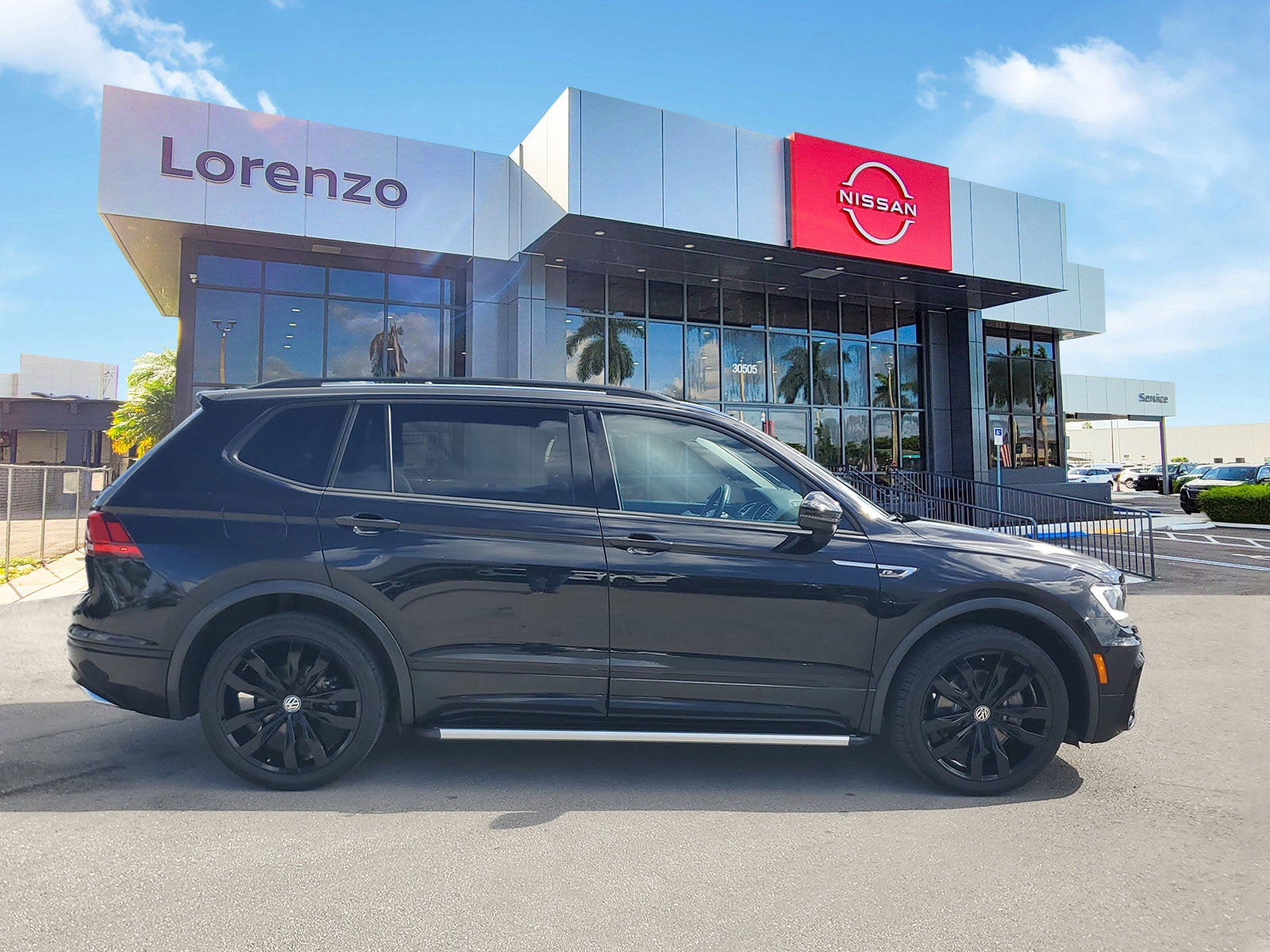 2020 Volkswagen Tiguan 2.0T SE R-Line Black