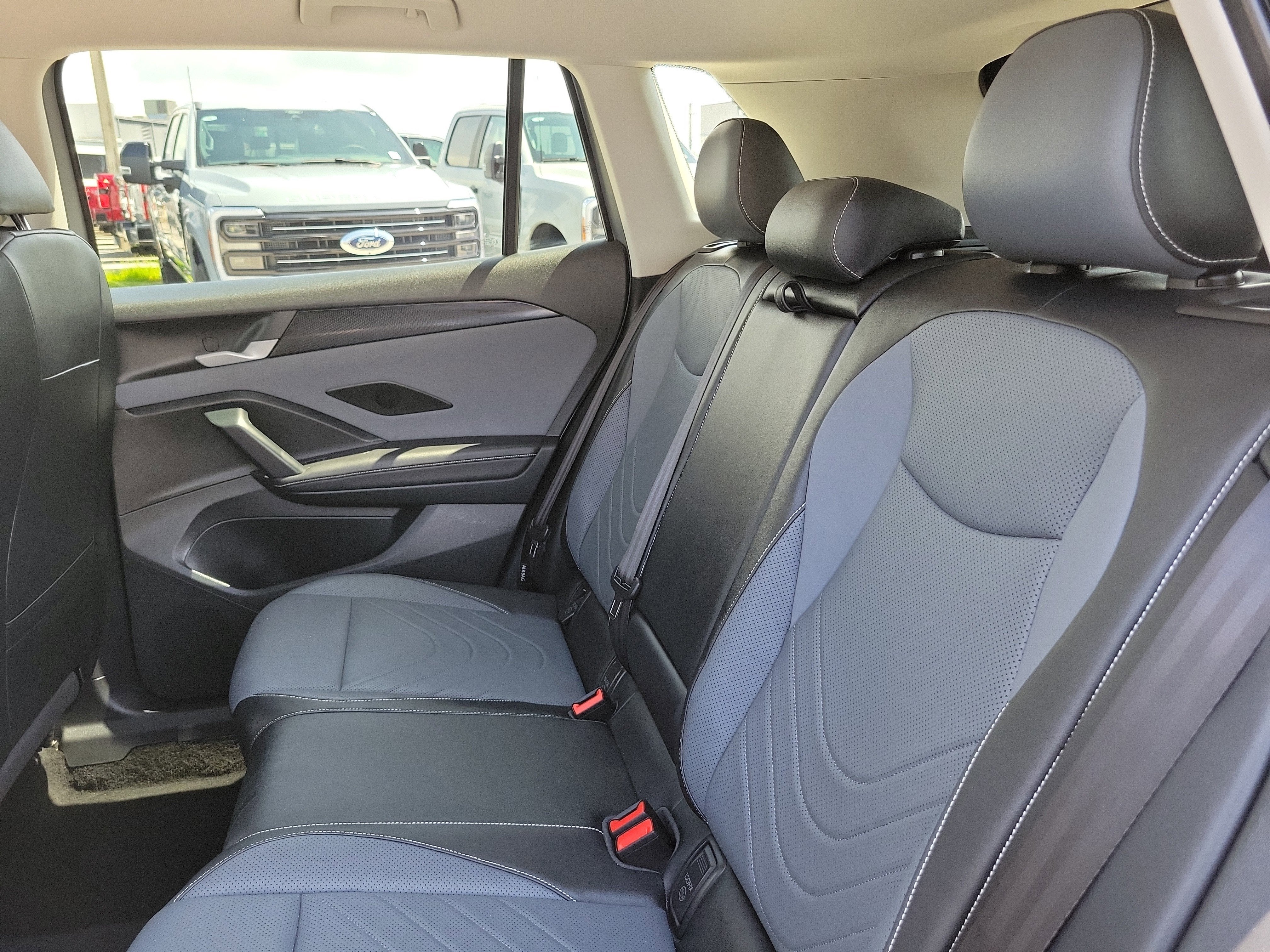 2025 Volkswagen Tiguan SE