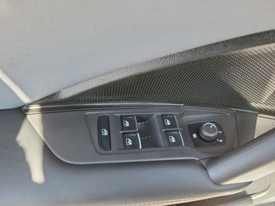 2025 Volkswagen Tiguan SE