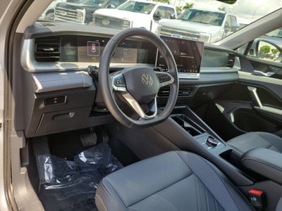 2025 Volkswagen Tiguan SE