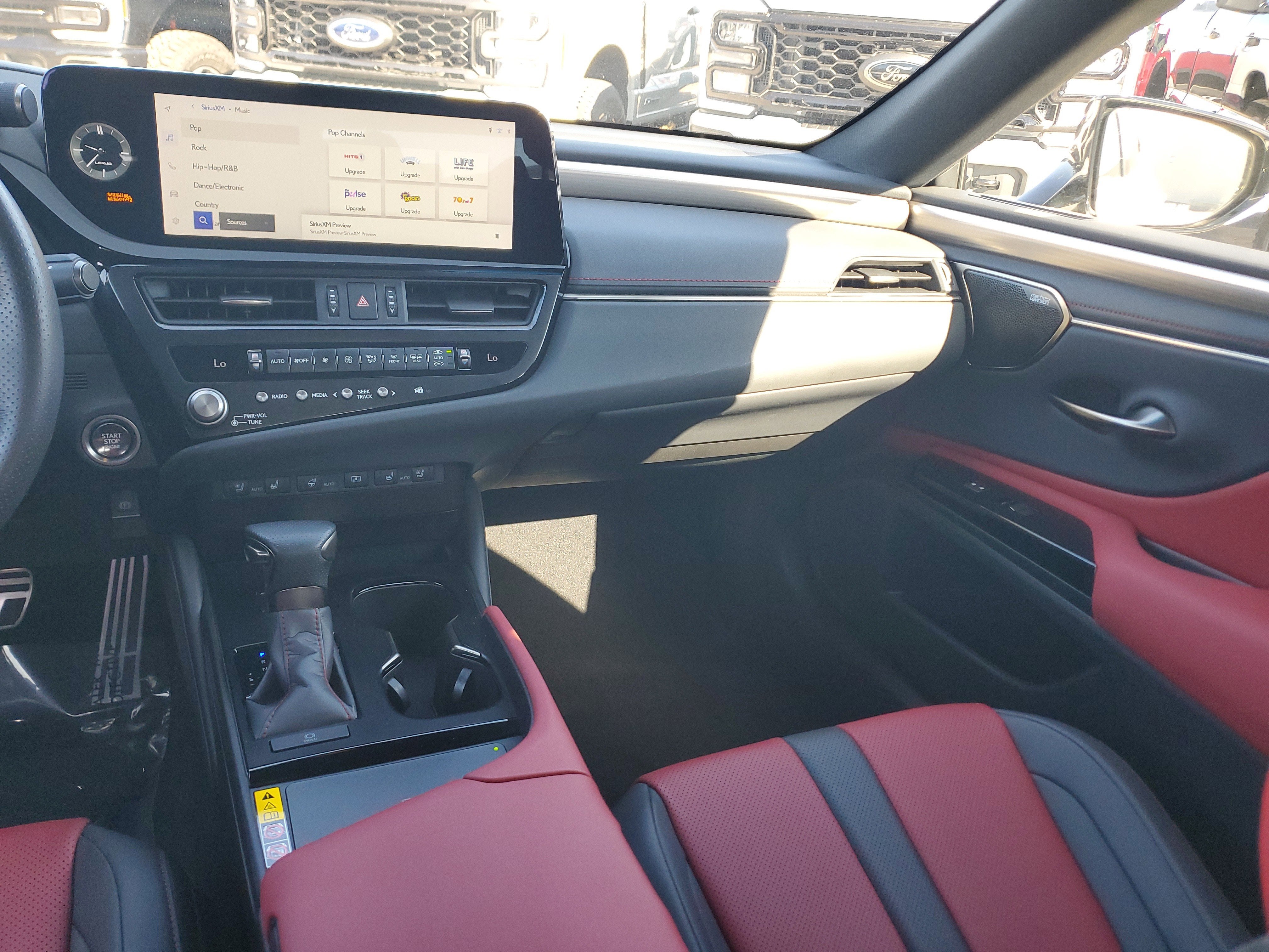 2024 Lexus ES ES 350 F SPORT Handling