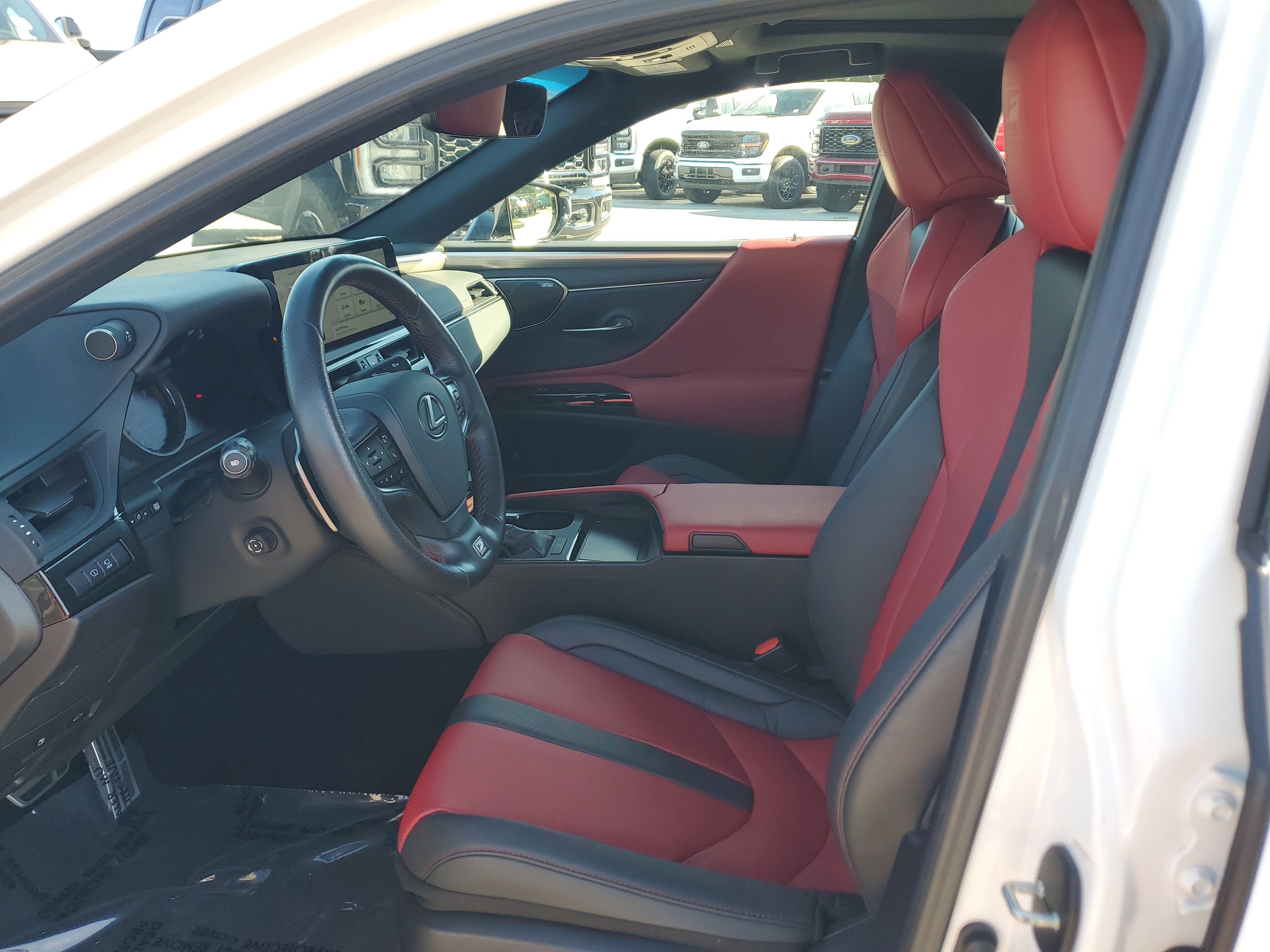 2024 Lexus ES ES 350 F SPORT Handling