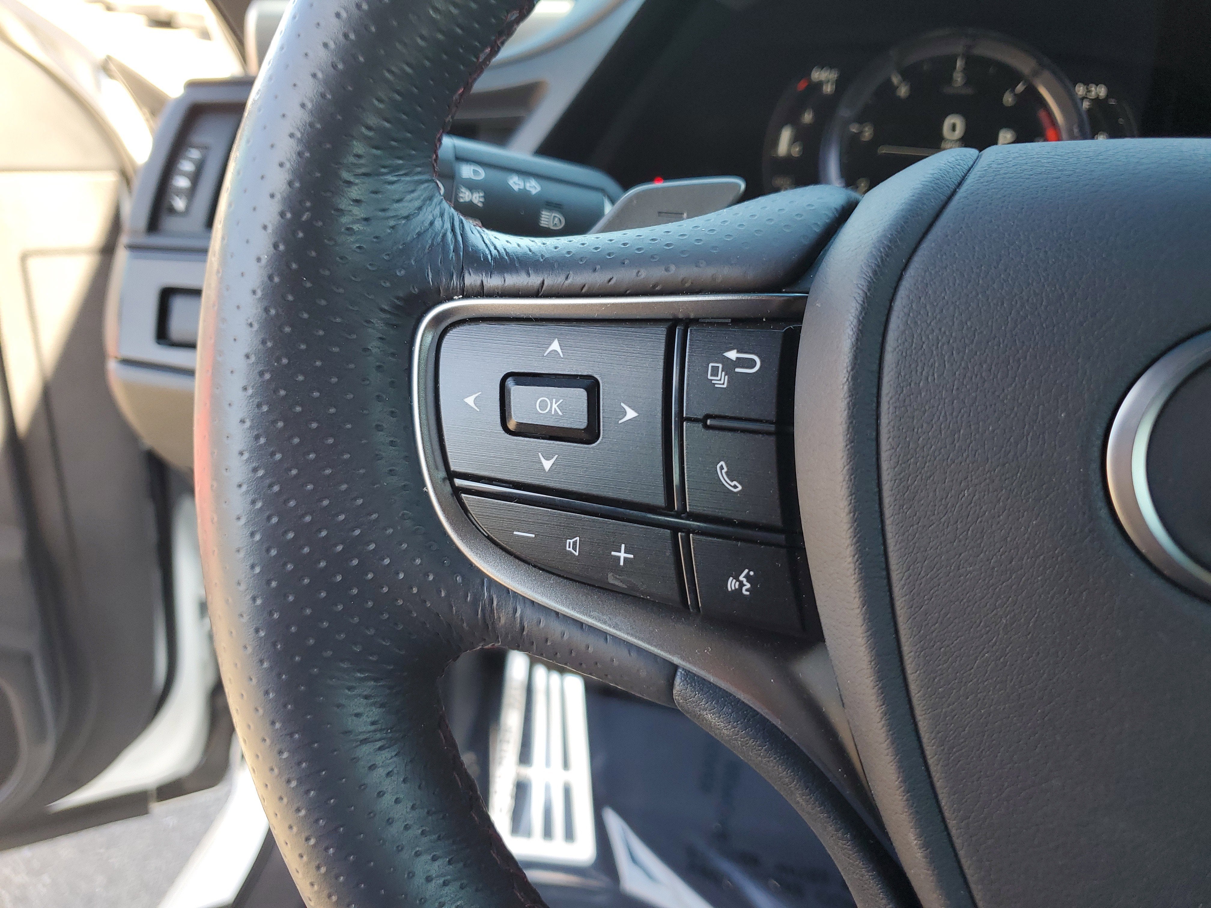 2024 Lexus ES ES 350 F SPORT Handling