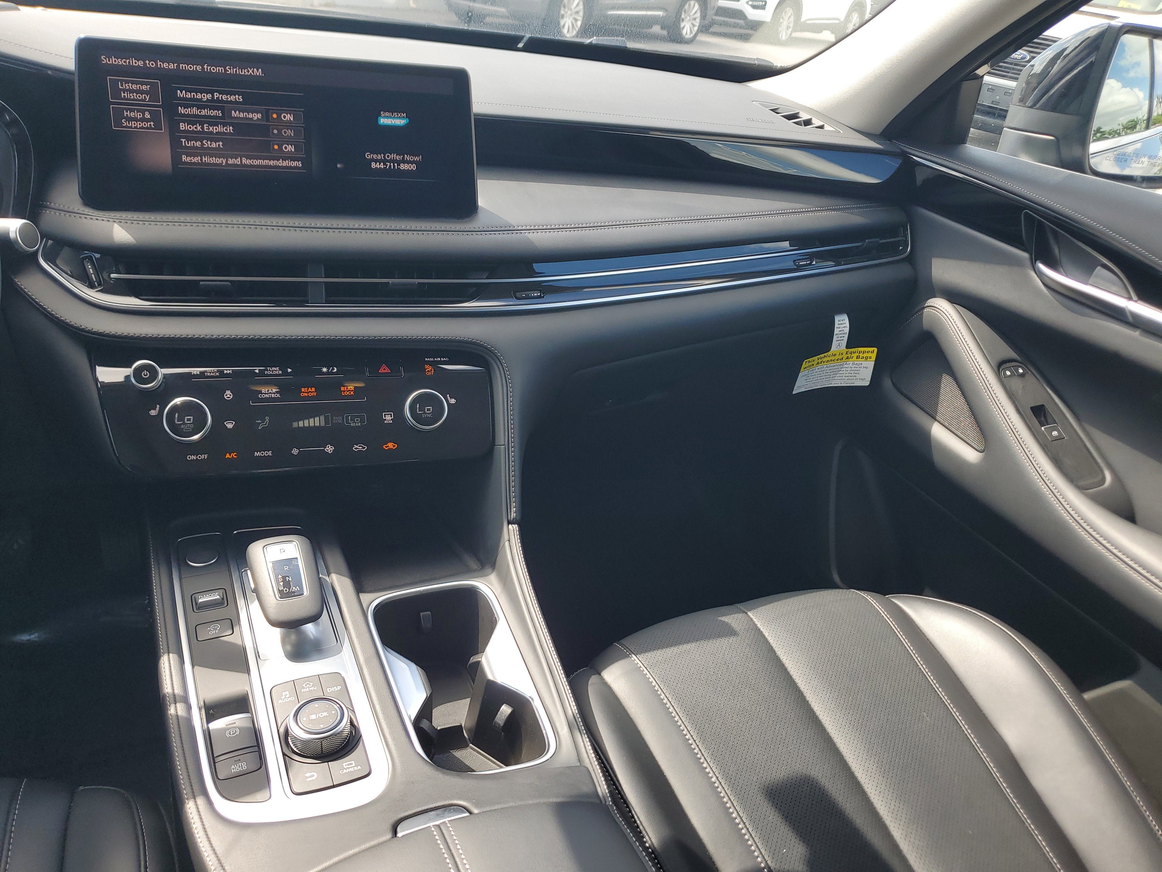 2025 INFINITI QX60 PURE